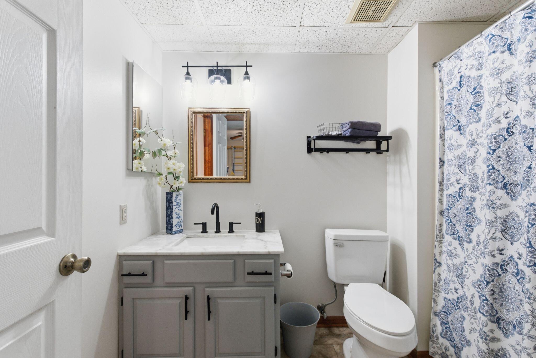120 Saratoga Circle Property Photo 44