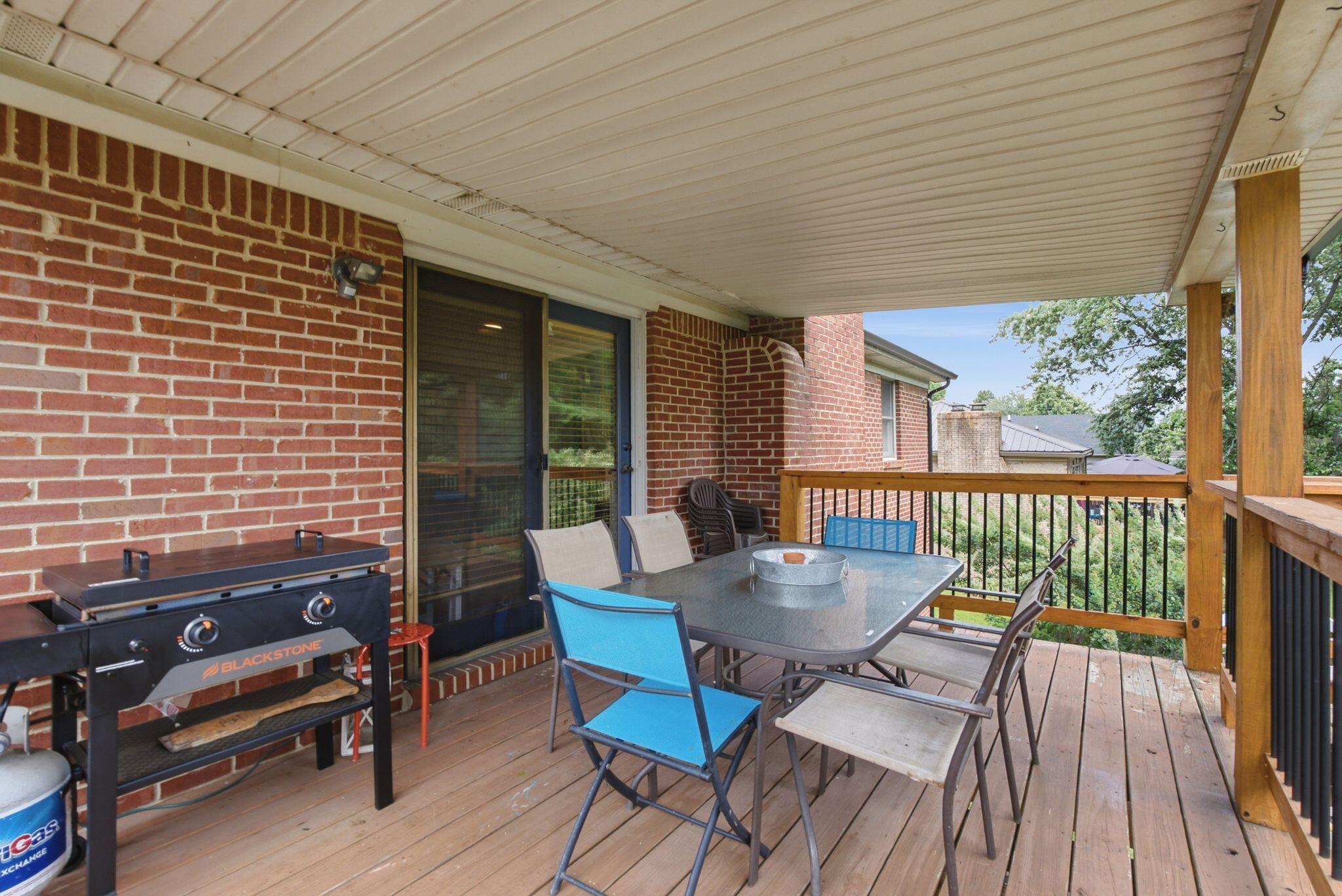 120 Saratoga Circle Property Photo 45