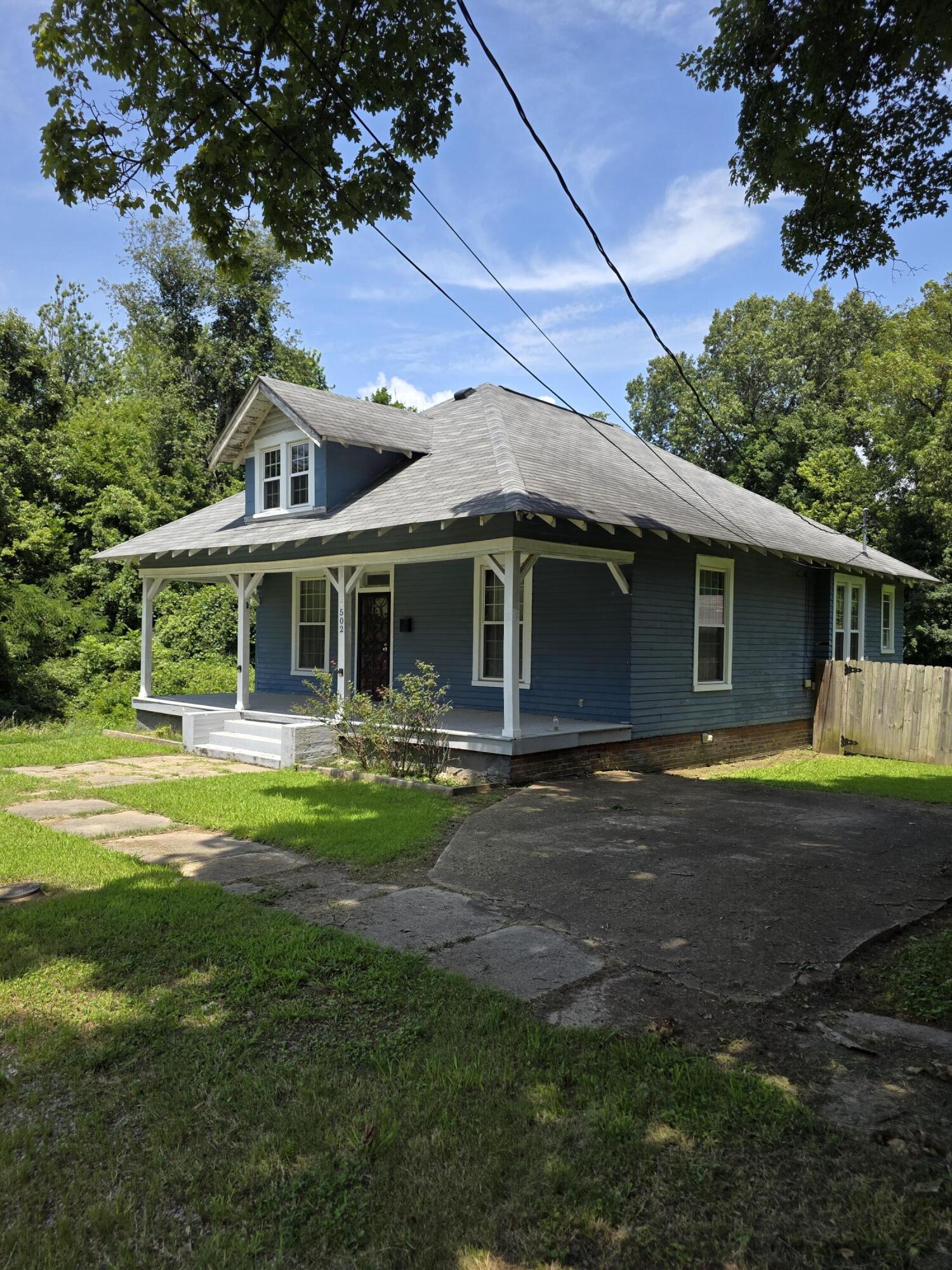 502 Fourth Street Property Photo 1