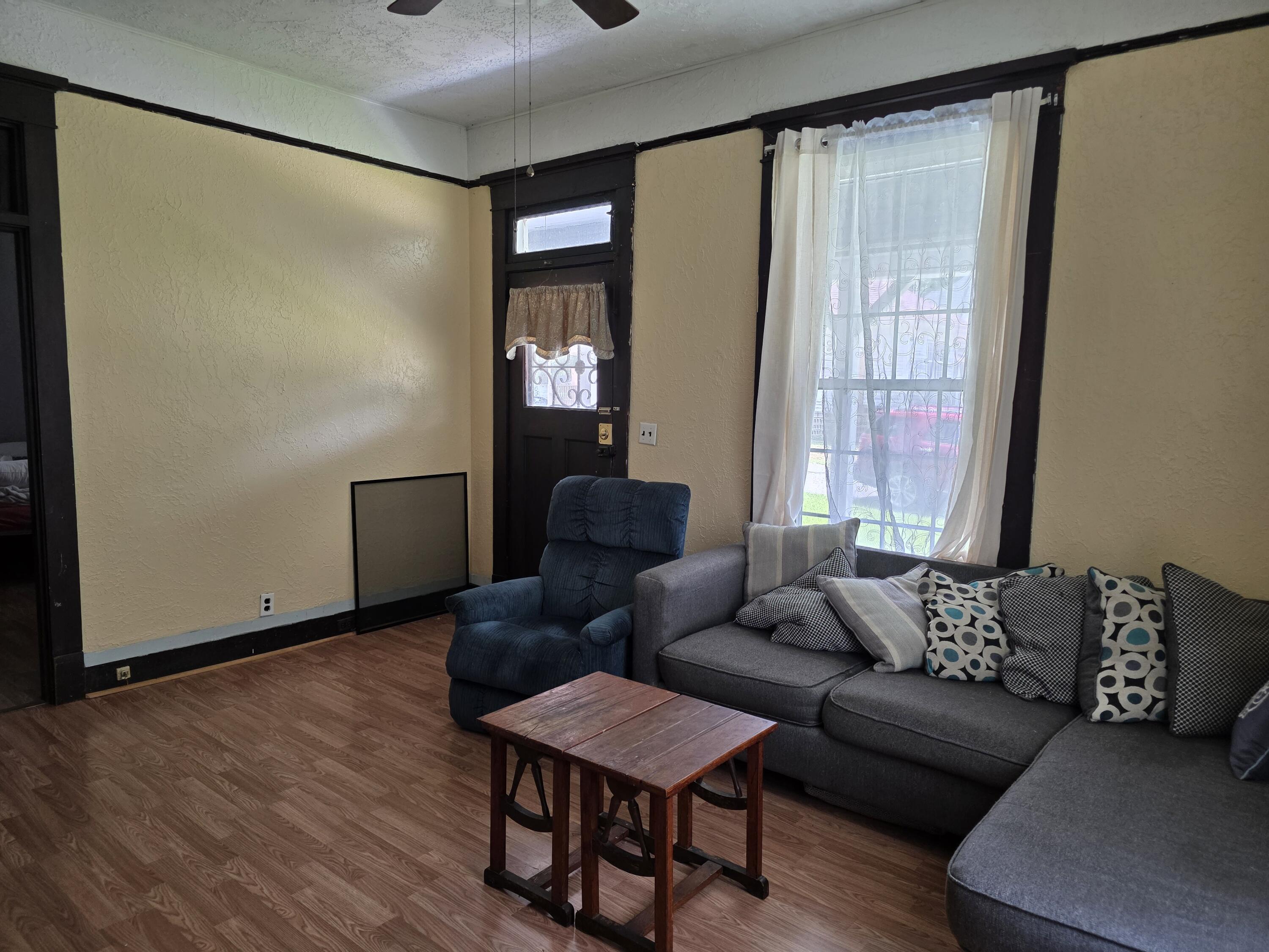 502 Fourth Street Property Photo 5
