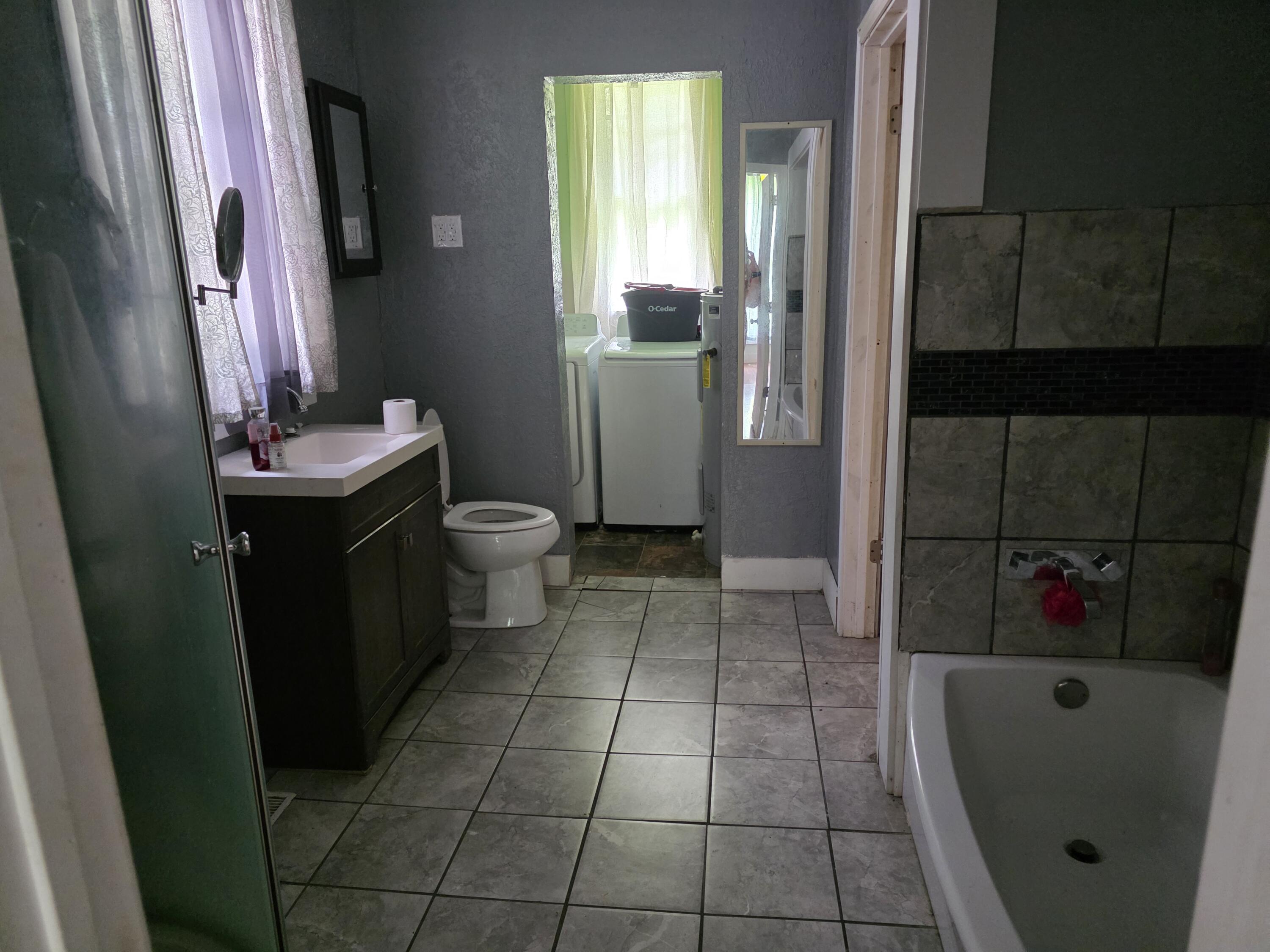 502 Fourth Street Property Photo 10