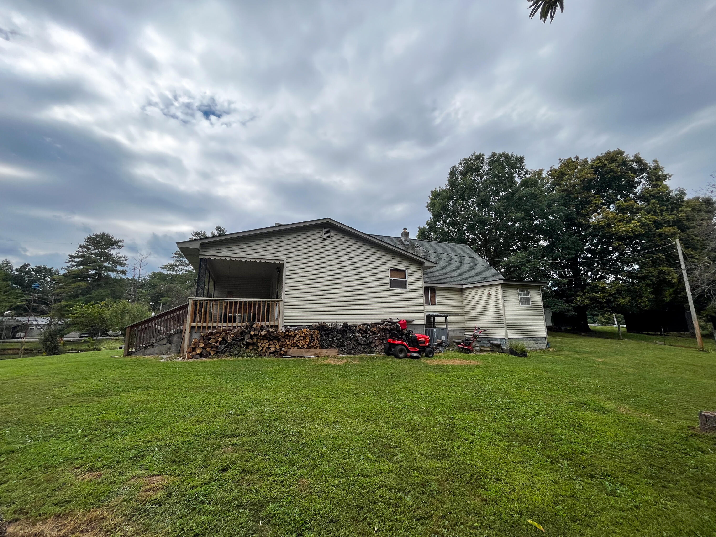 762 Jacks Ridge Road Property Photo 26