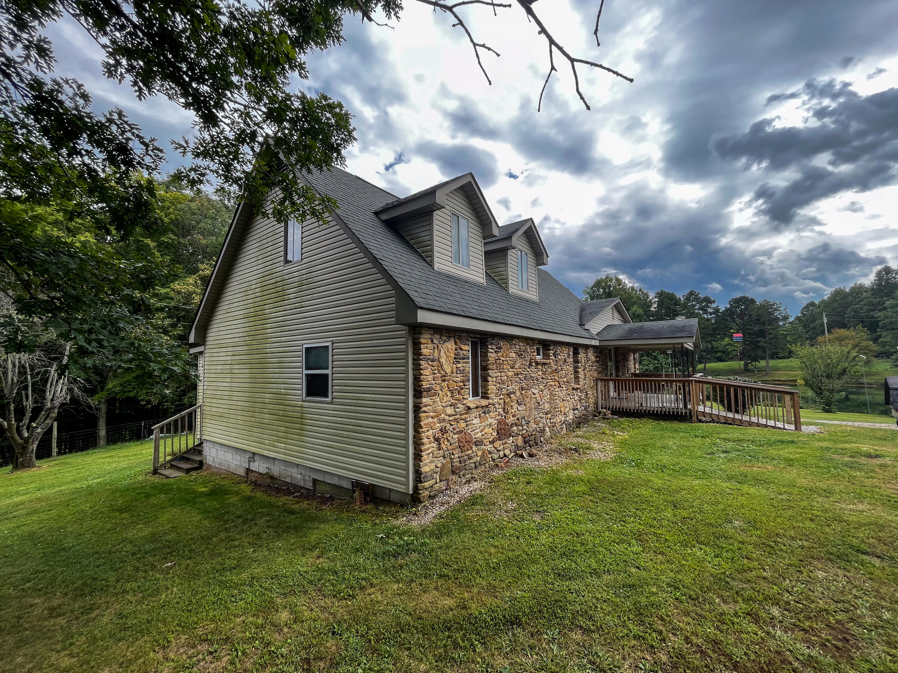 762 Jacks Ridge Road Property Photo 28