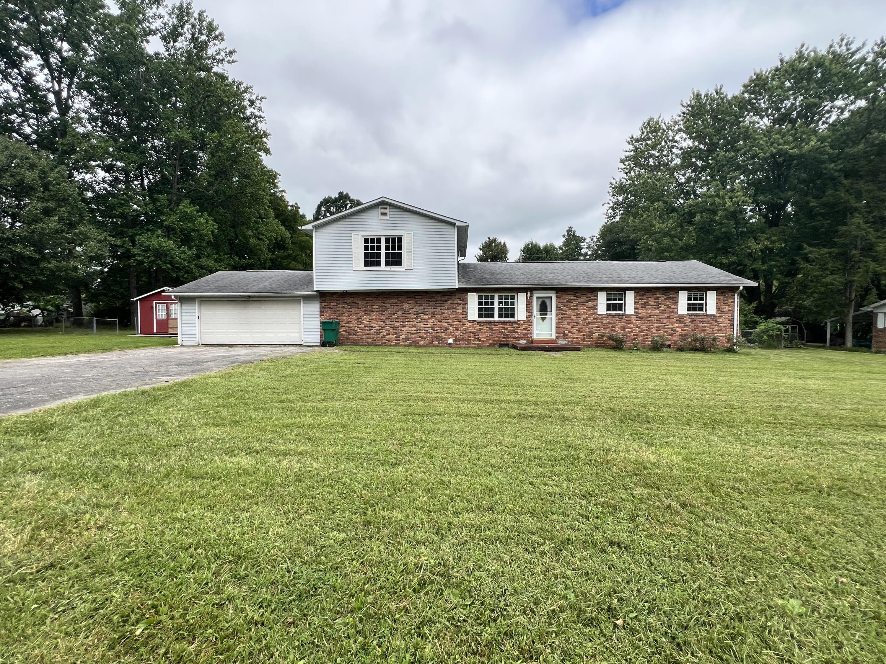 7 Jamestown Estates Property Photo 1