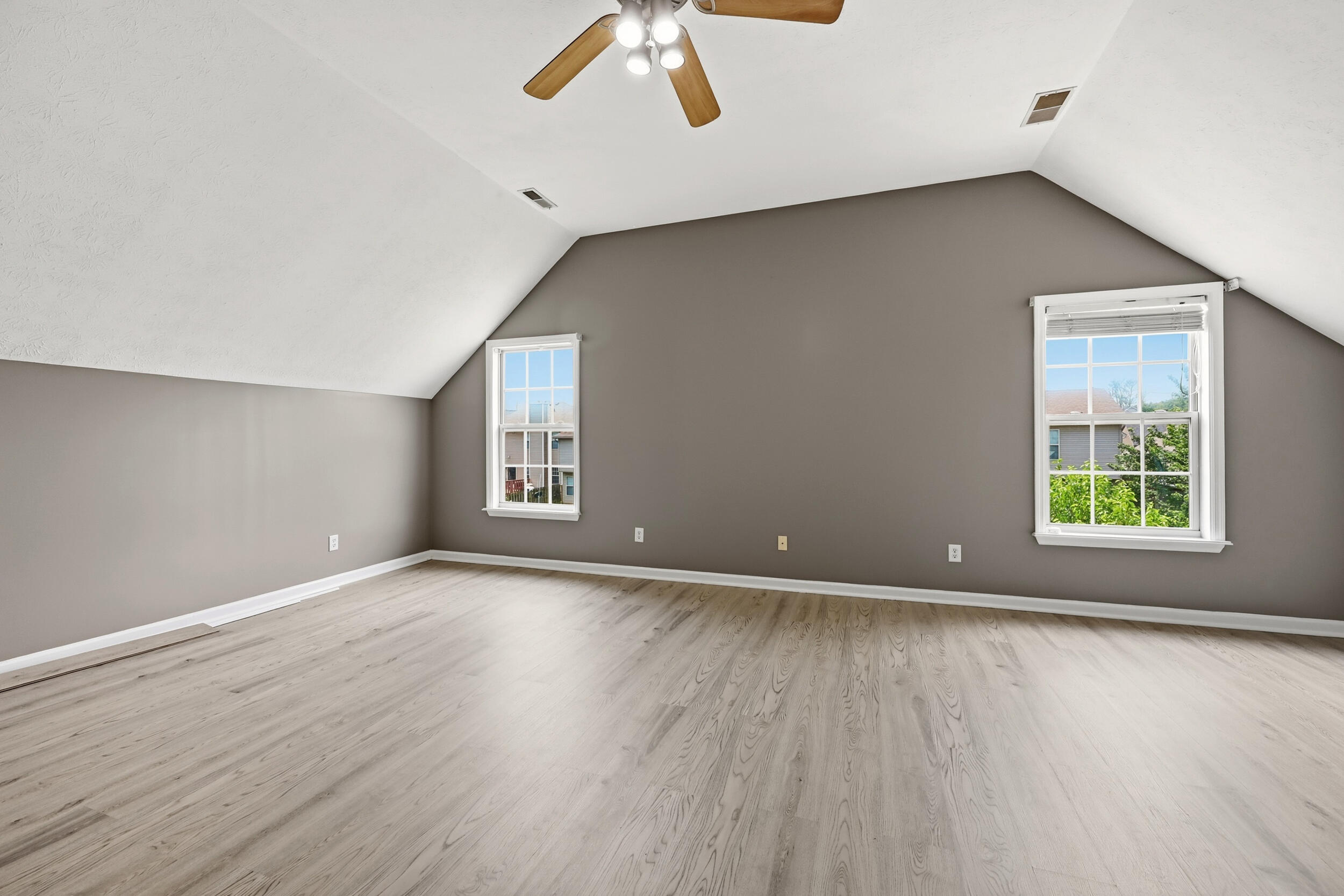 3744 Wargrave Walk Property Photo 26