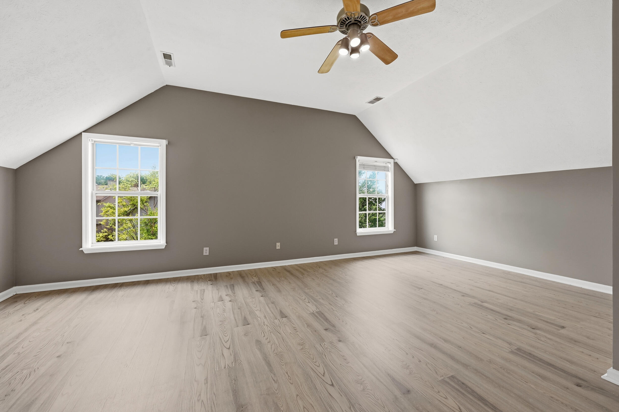 3744 Wargrave Walk Property Photo 27