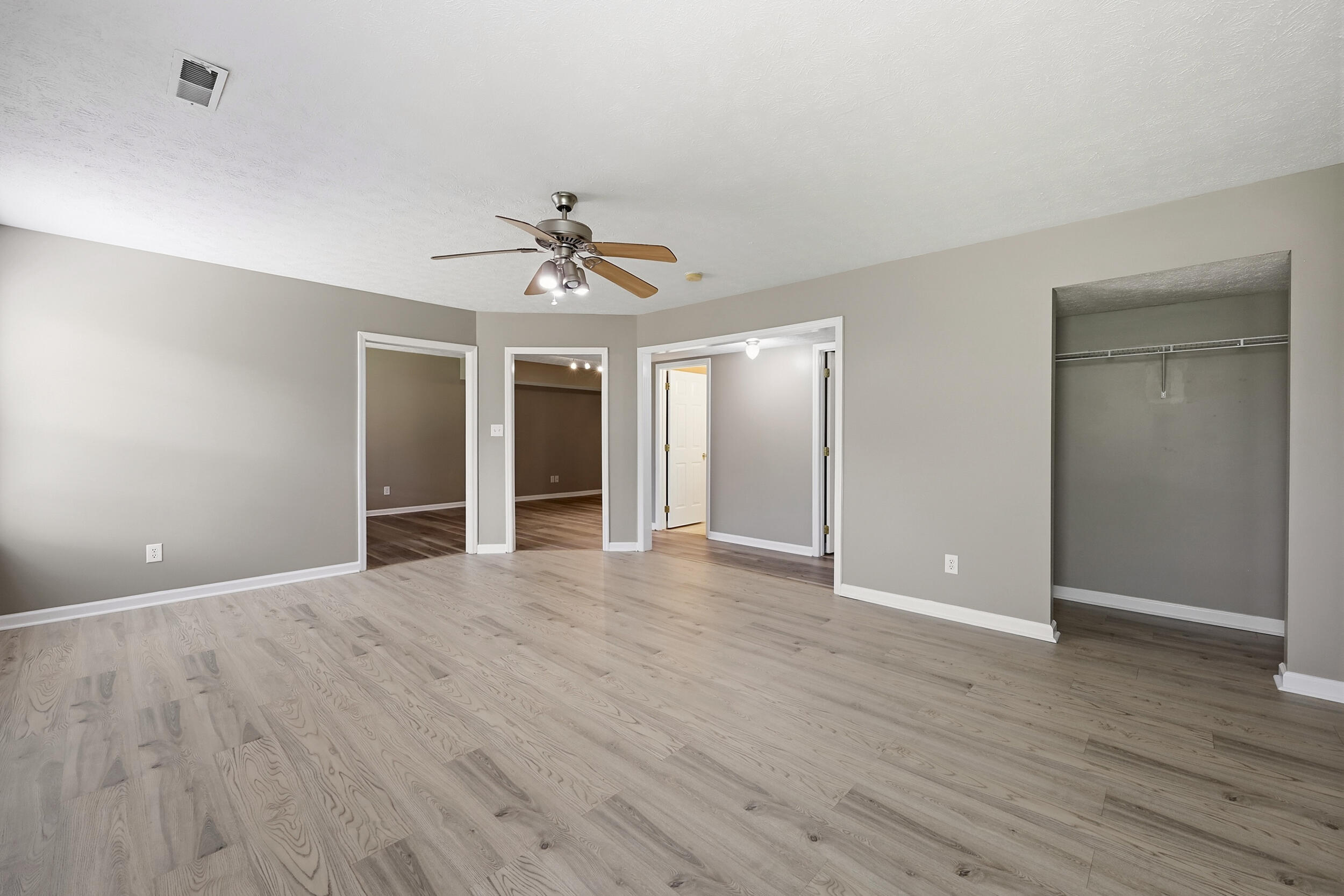 3744 Wargrave Walk Property Photo 40