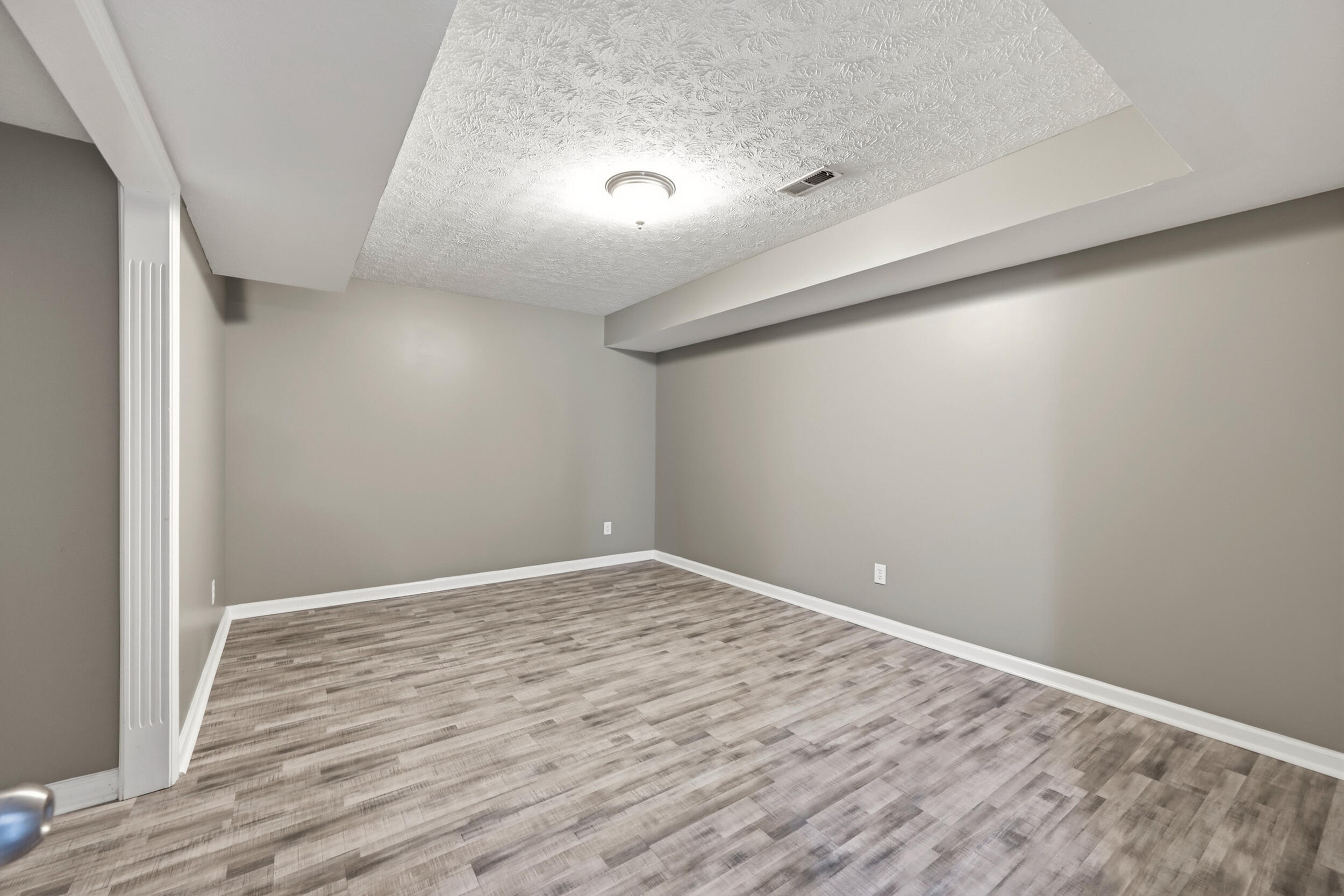 3744 Wargrave Walk Property Photo 41