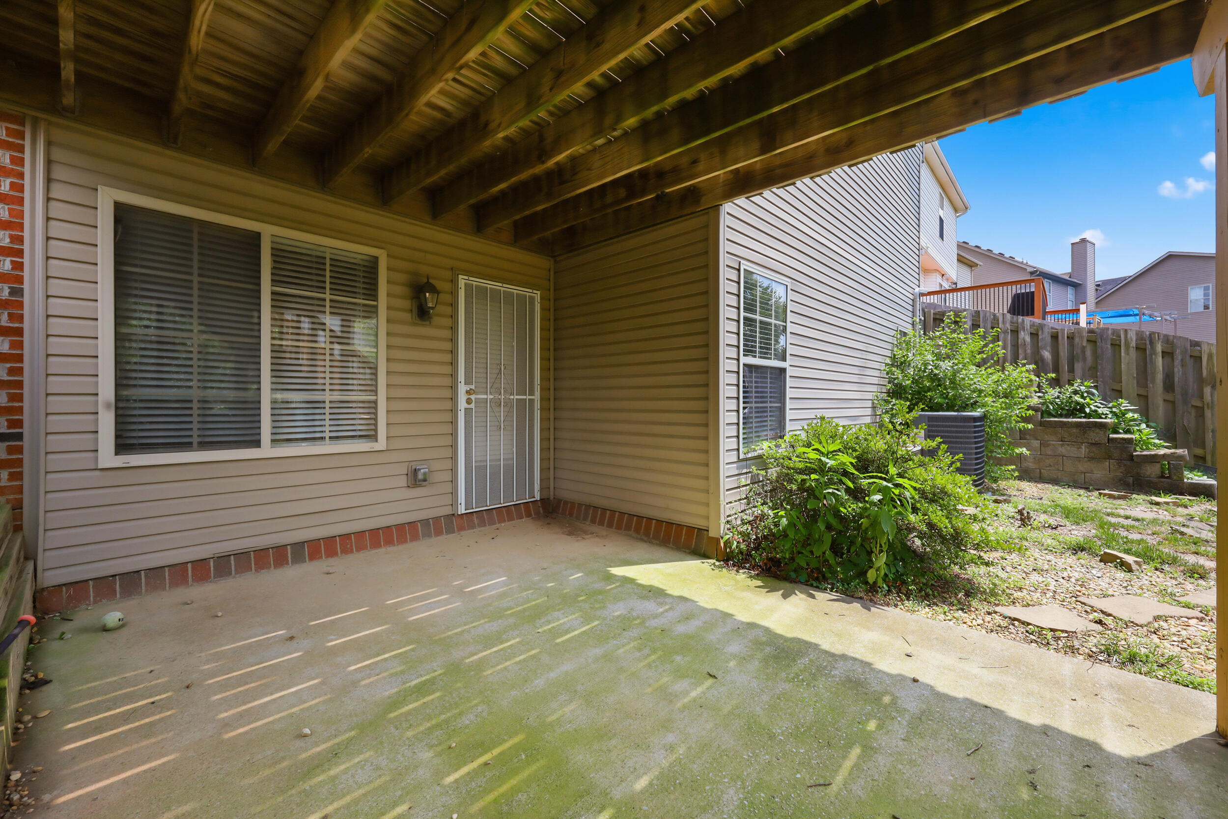 3744 Wargrave Walk Property Photo 44