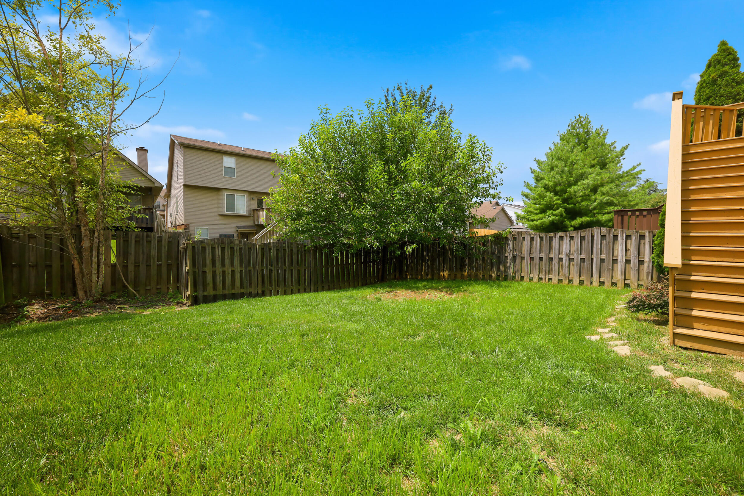 3744 Wargrave Walk Property Photo 45