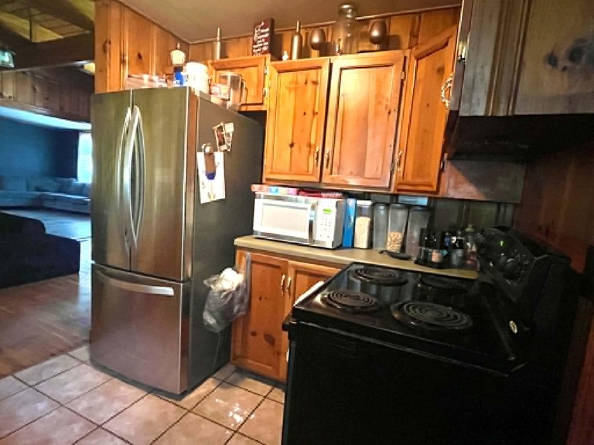821 Ivy Property Photo 8