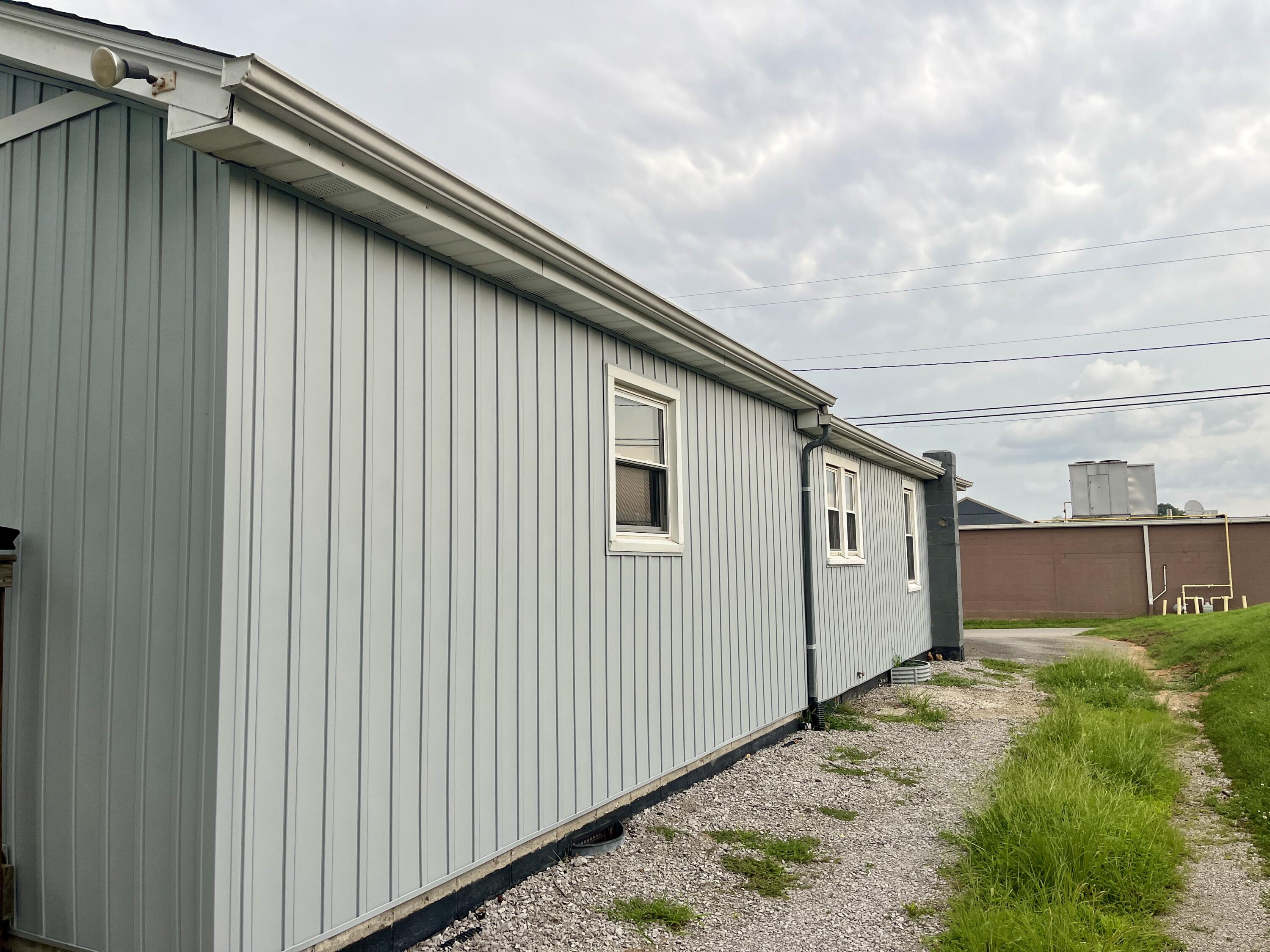 357 Langdon Street Property Photo 6