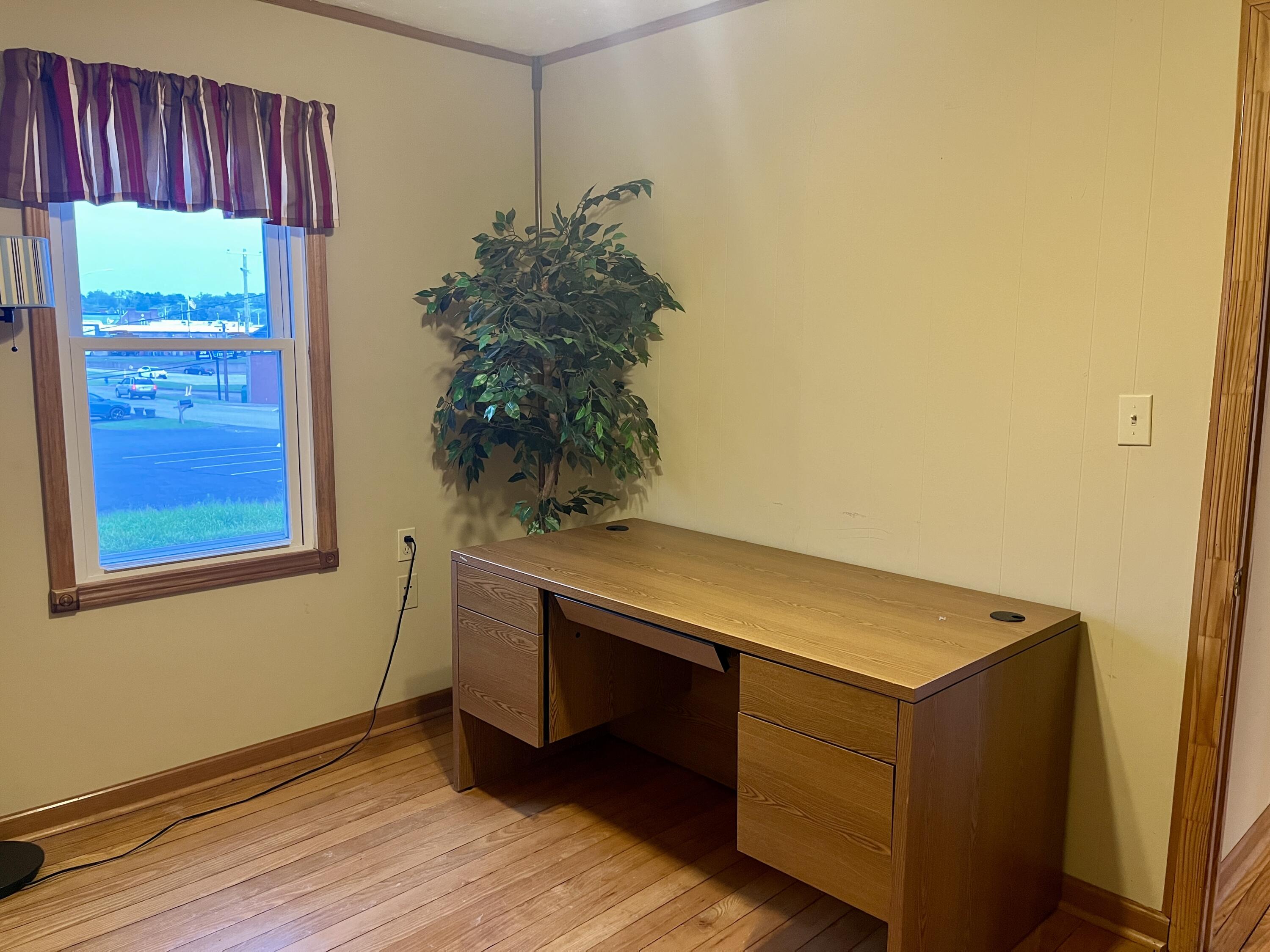 357 Langdon Street Property Photo 10