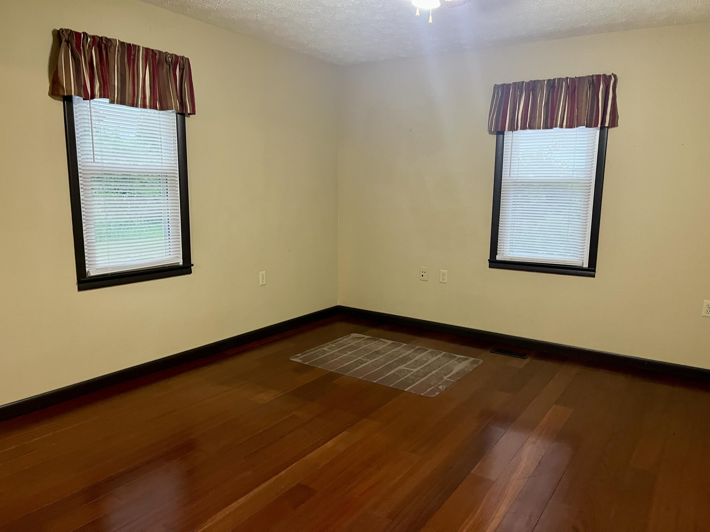 357 Langdon Street Property Photo 22