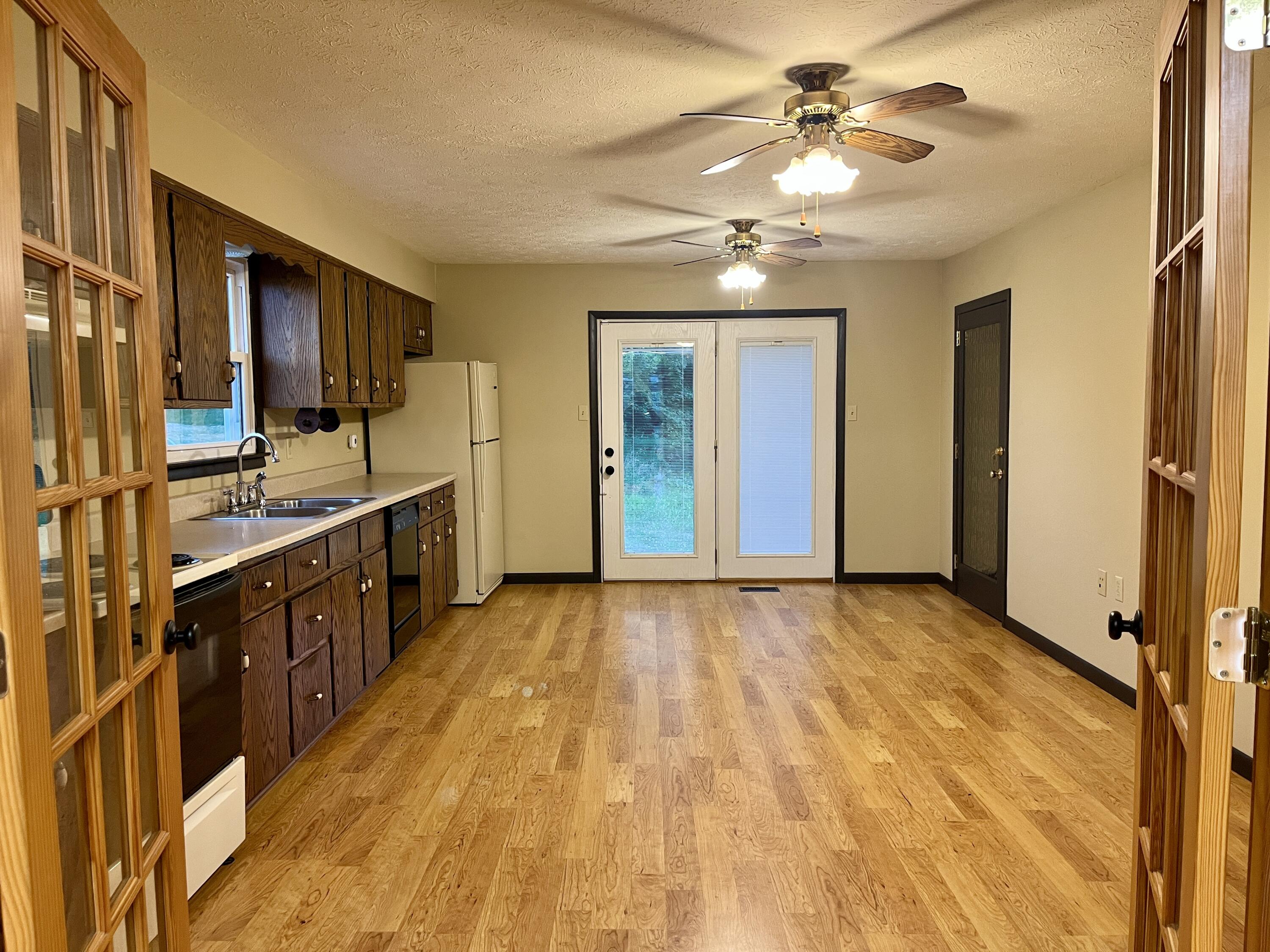 357 Langdon Street Property Photo 30