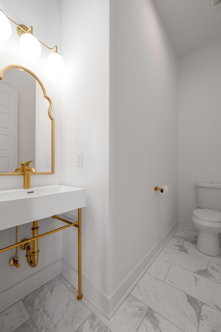 2624 Lucca Place Property Photo 13