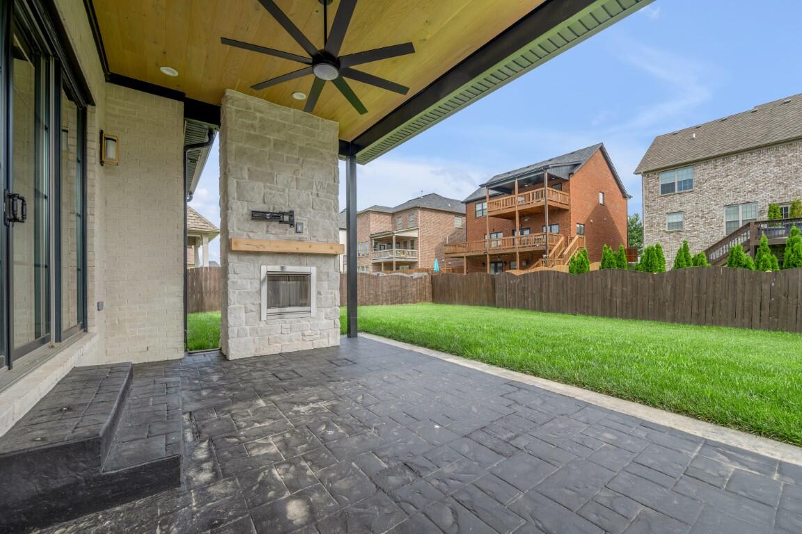 2624 Lucca Place Property Photo 66