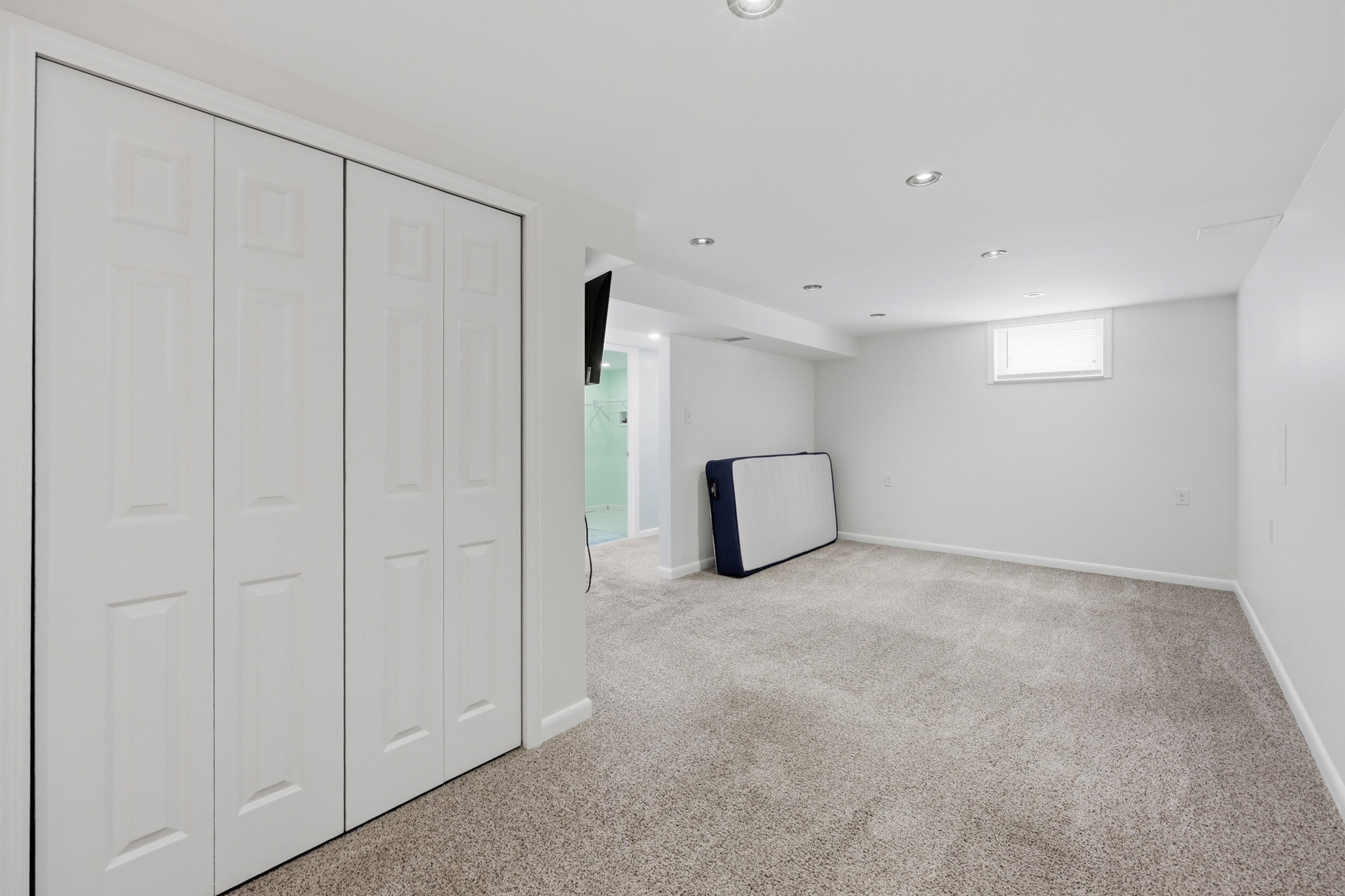 312 Purdue Place Property Photo 25