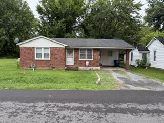 604 Maple Street Property Photo 1