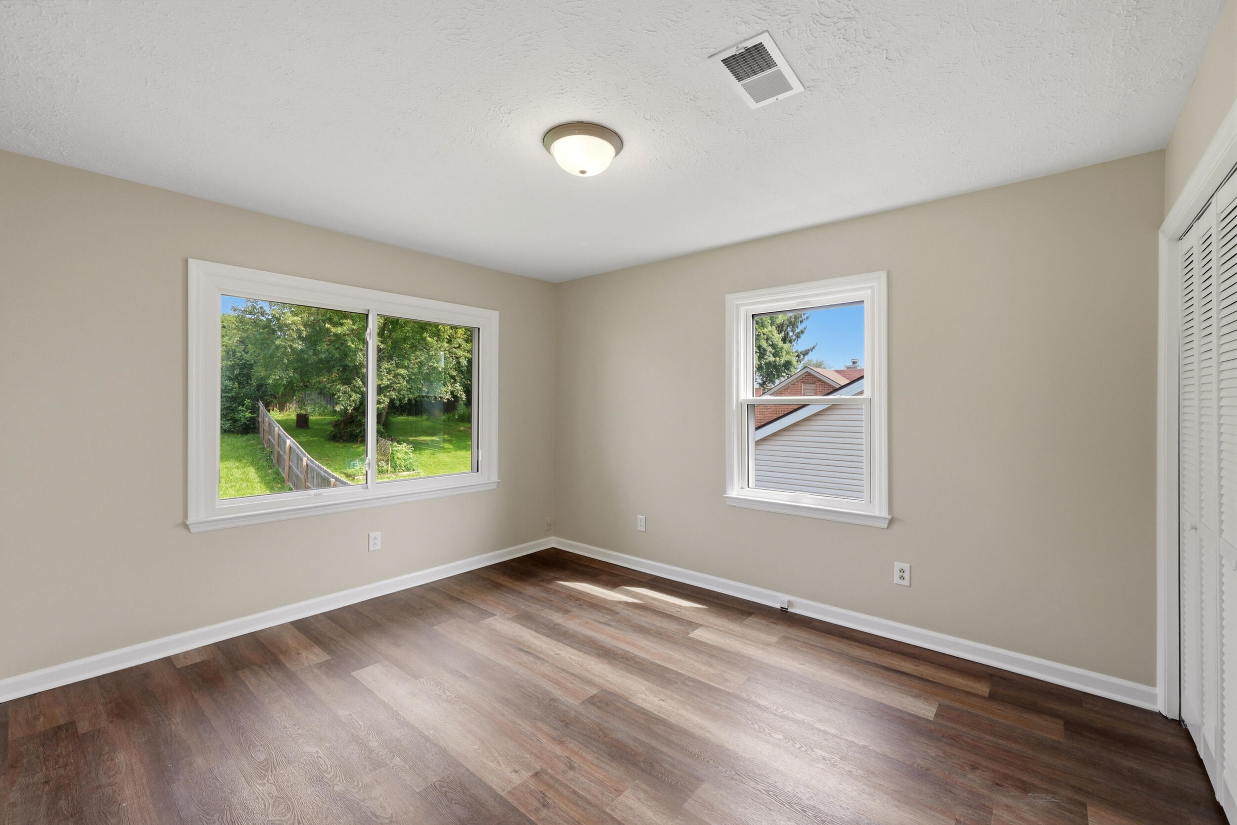 333 Squires Road Property Photo 15