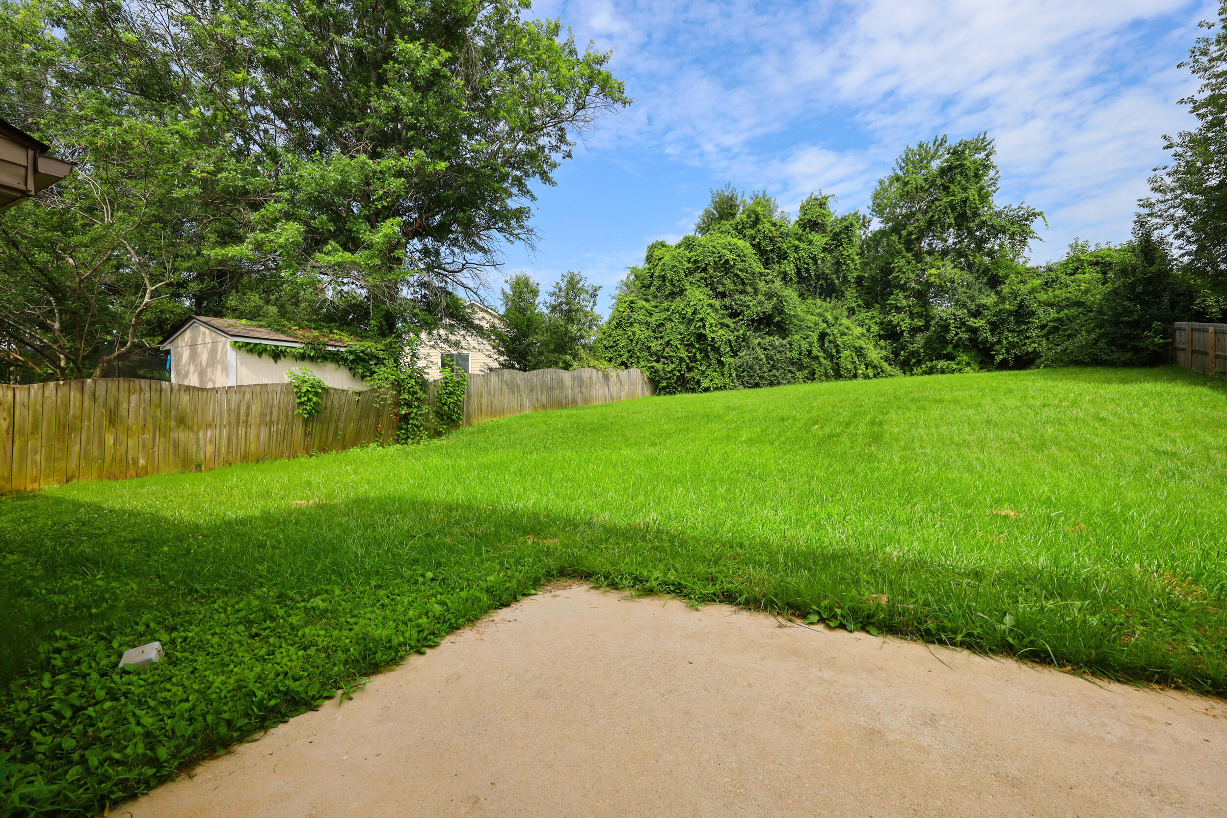 333 Squires Road Property Photo 17