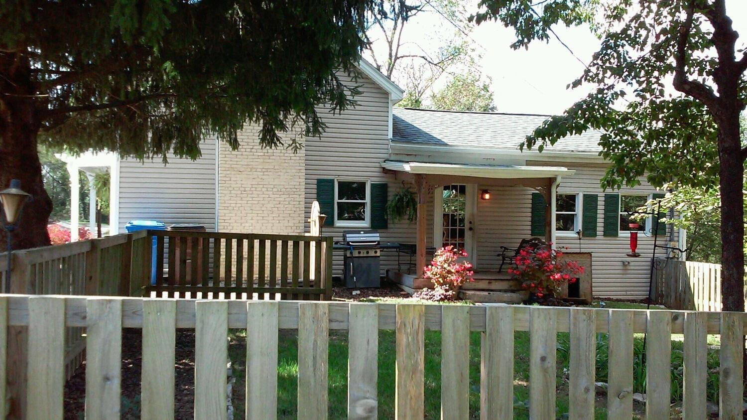 212 W Main Street Property Photo 33