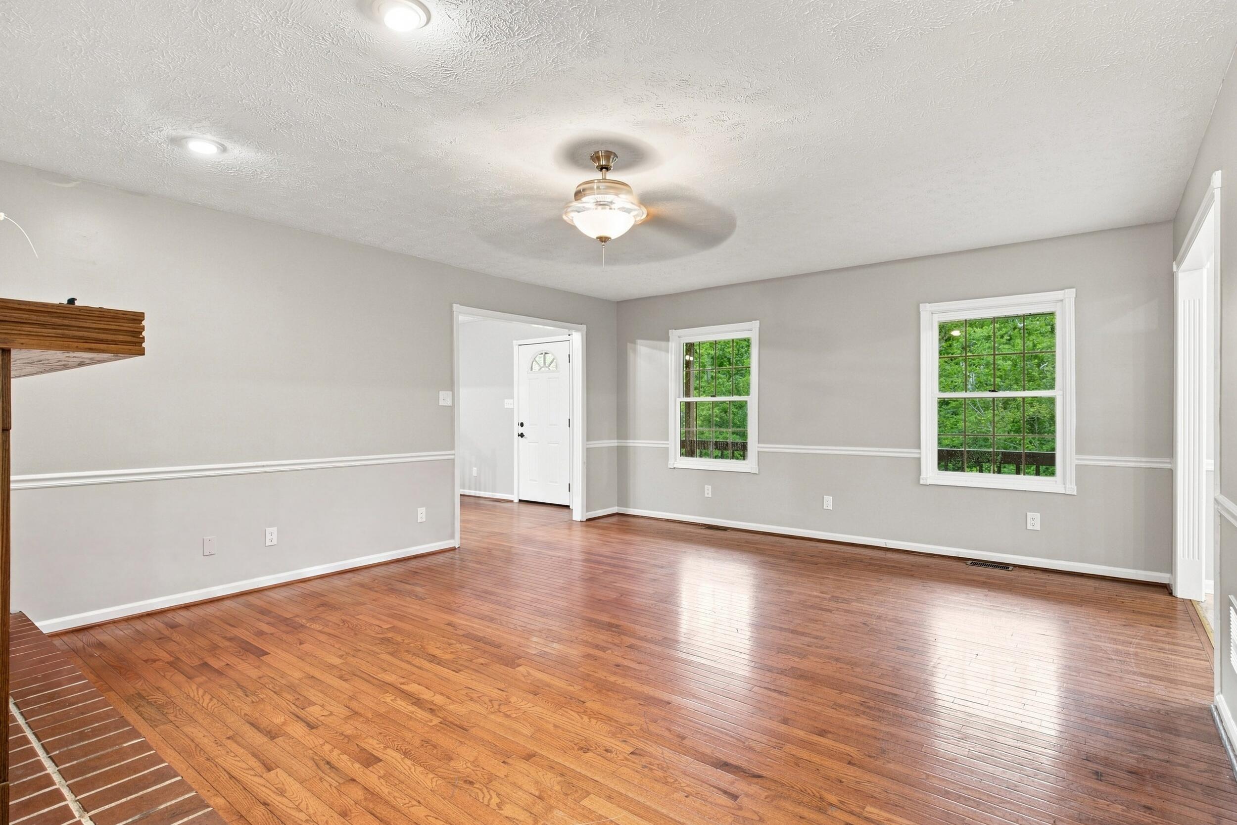 4340 Simpson Lane Property Photo 5