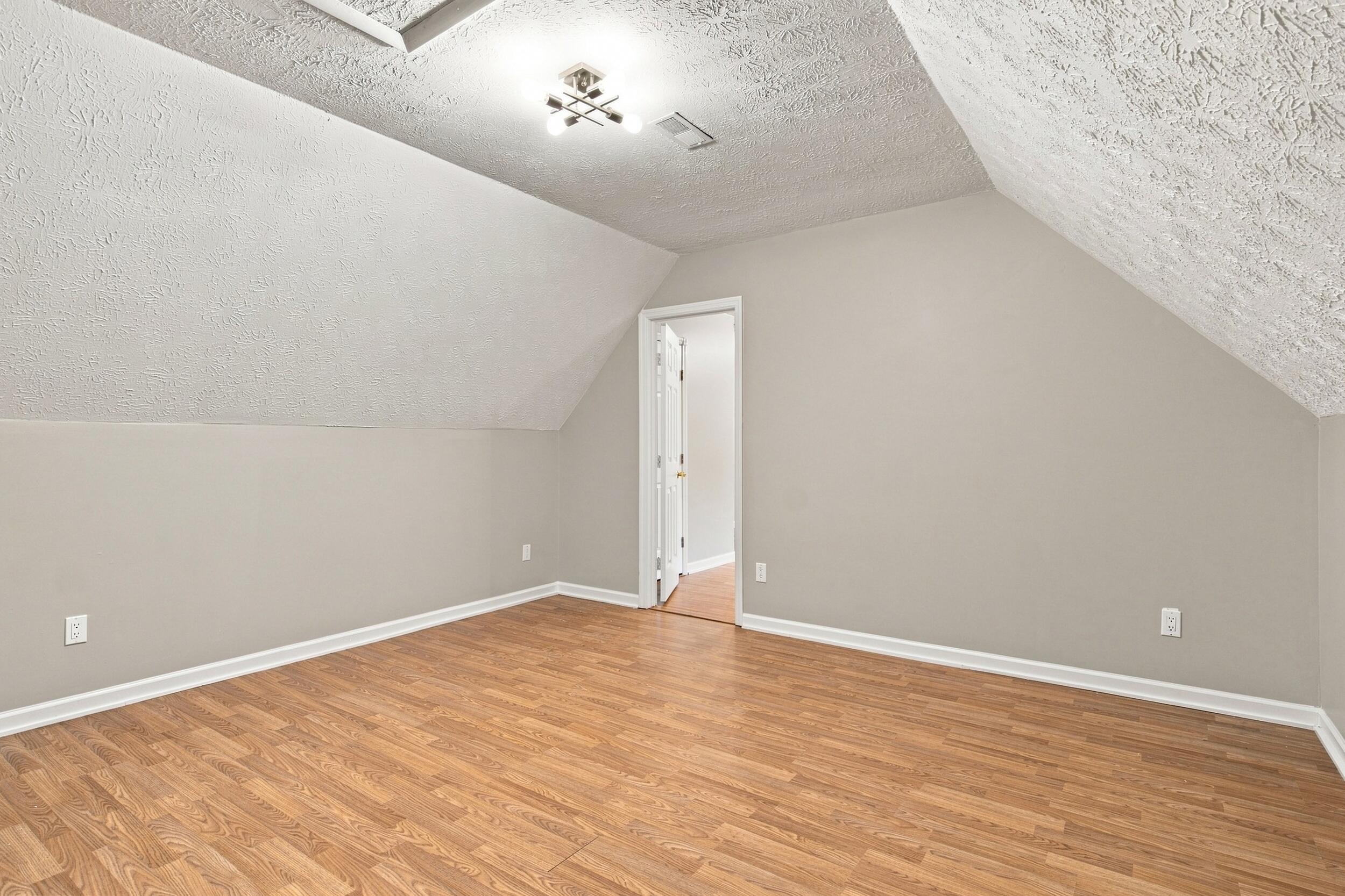 4340 Simpson Lane Property Photo 29