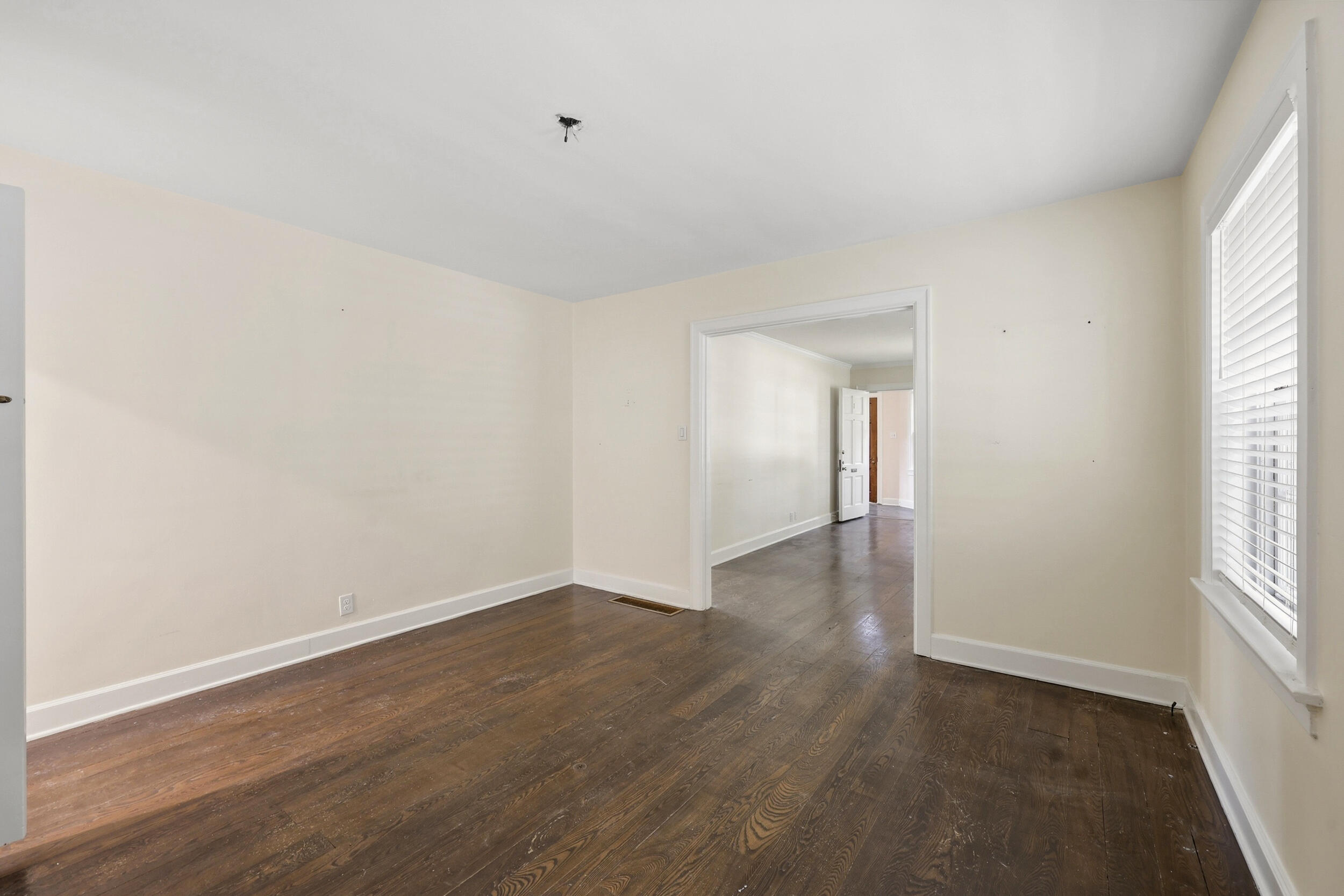 110-112 S Hanover Avenue Property Photo 10