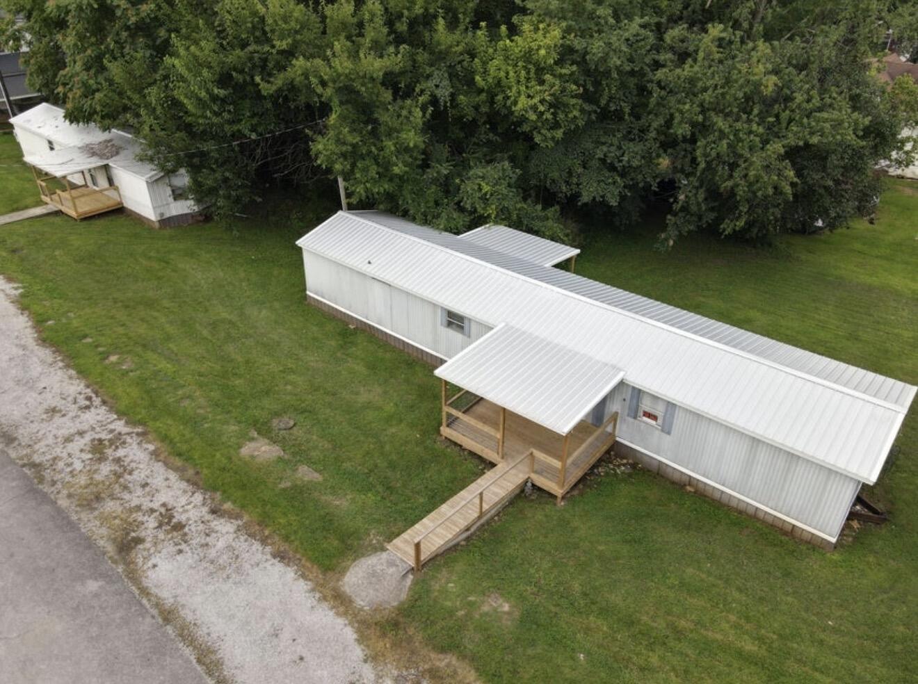 16 E High Street Property Photo 2