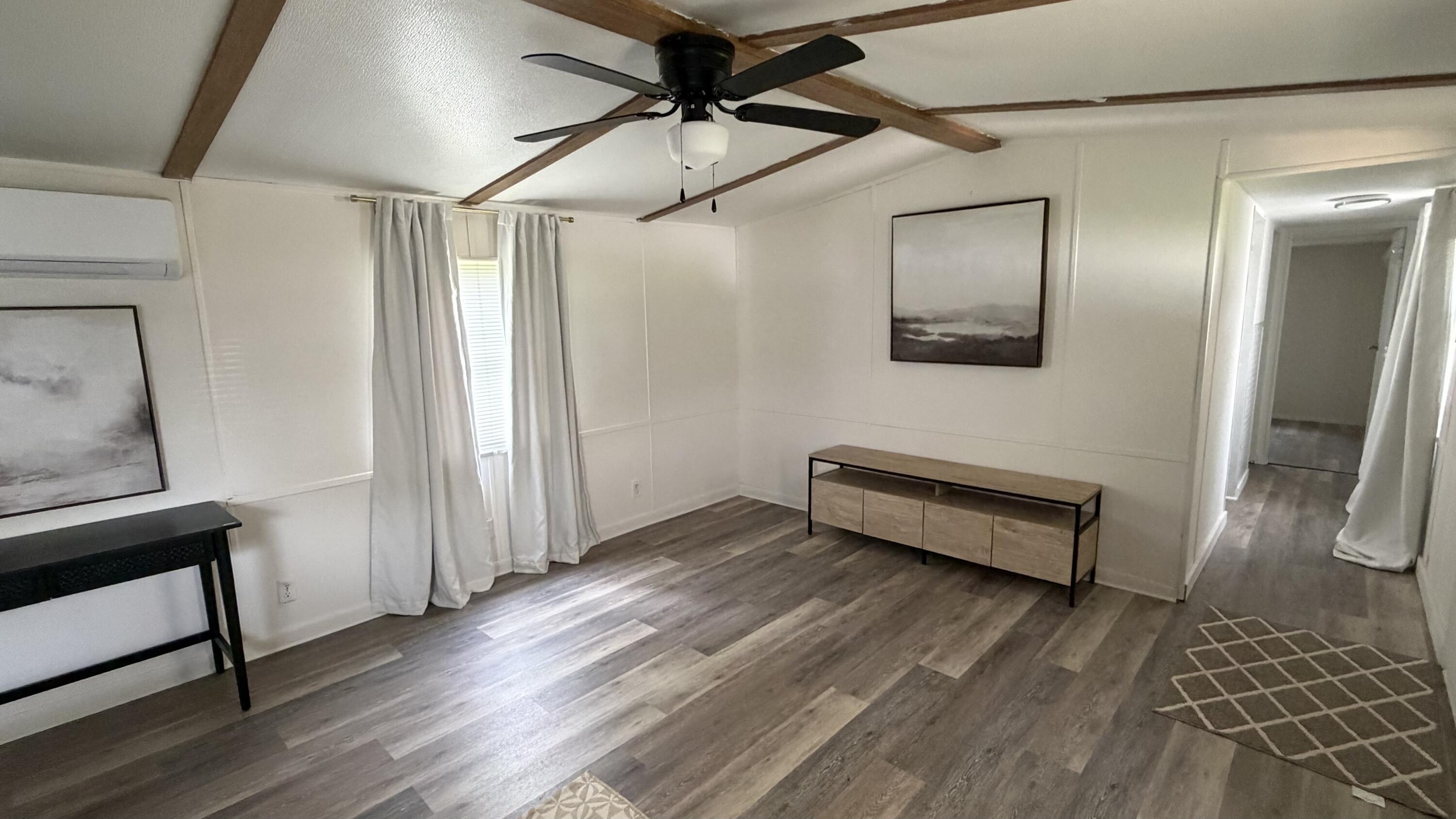 16 E High Street Property Photo 6