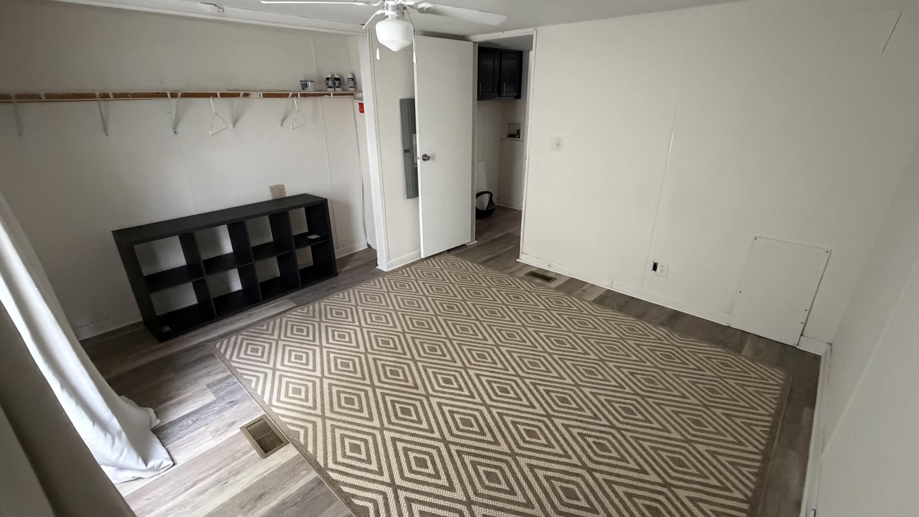 16 E High Street Property Photo 19