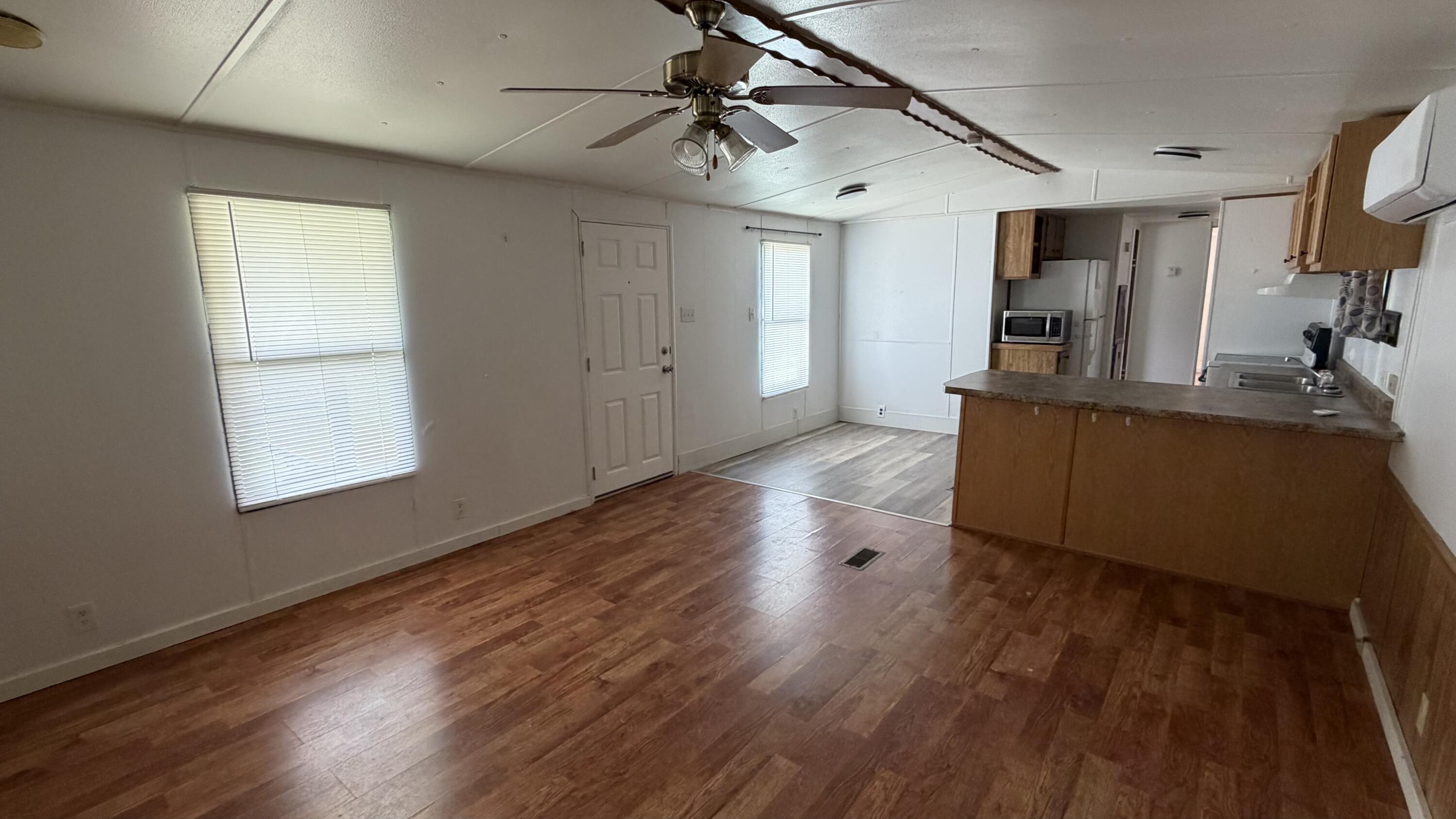 16 E High Street Property Photo 31