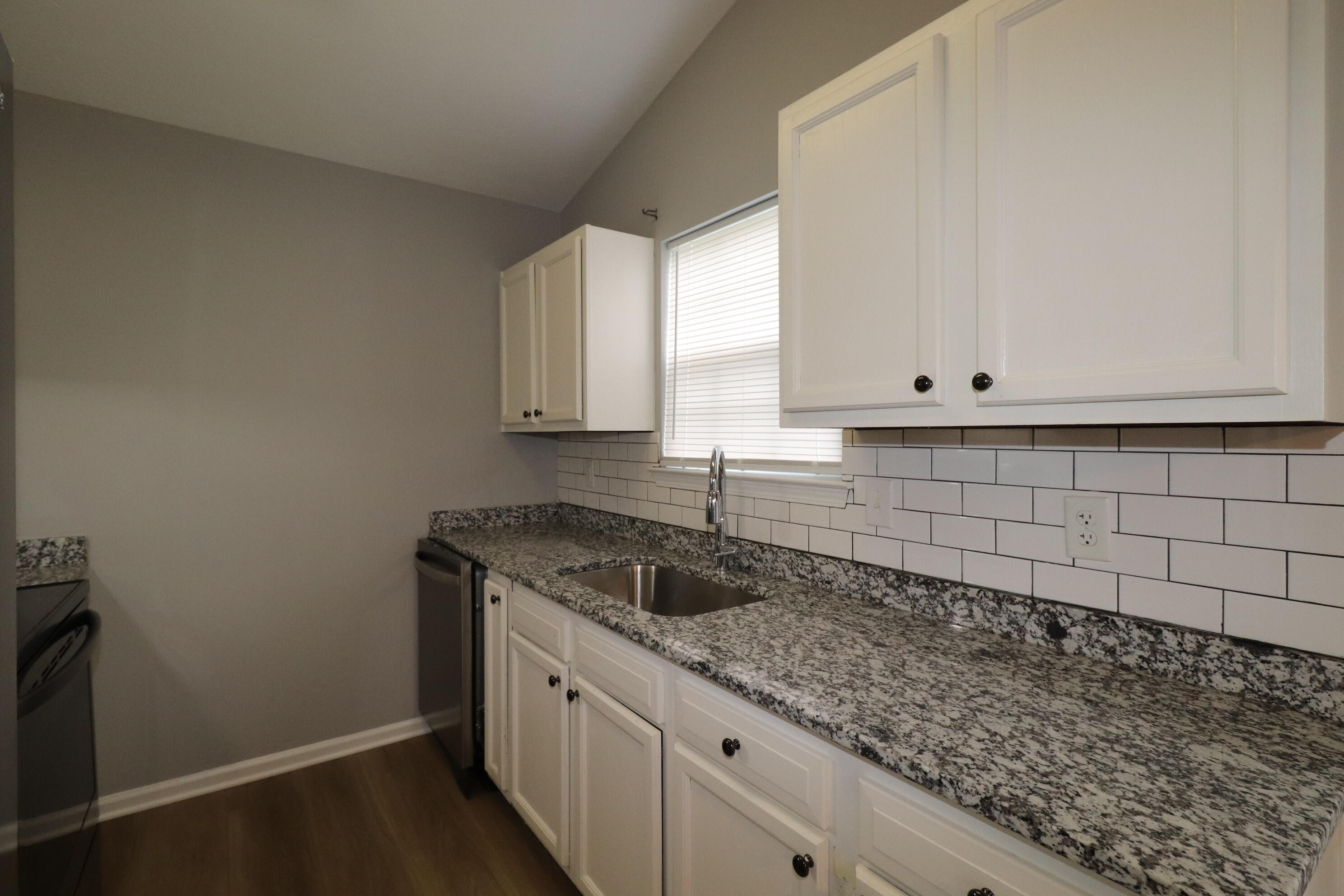 125 Christopher Drive Property Photo 11