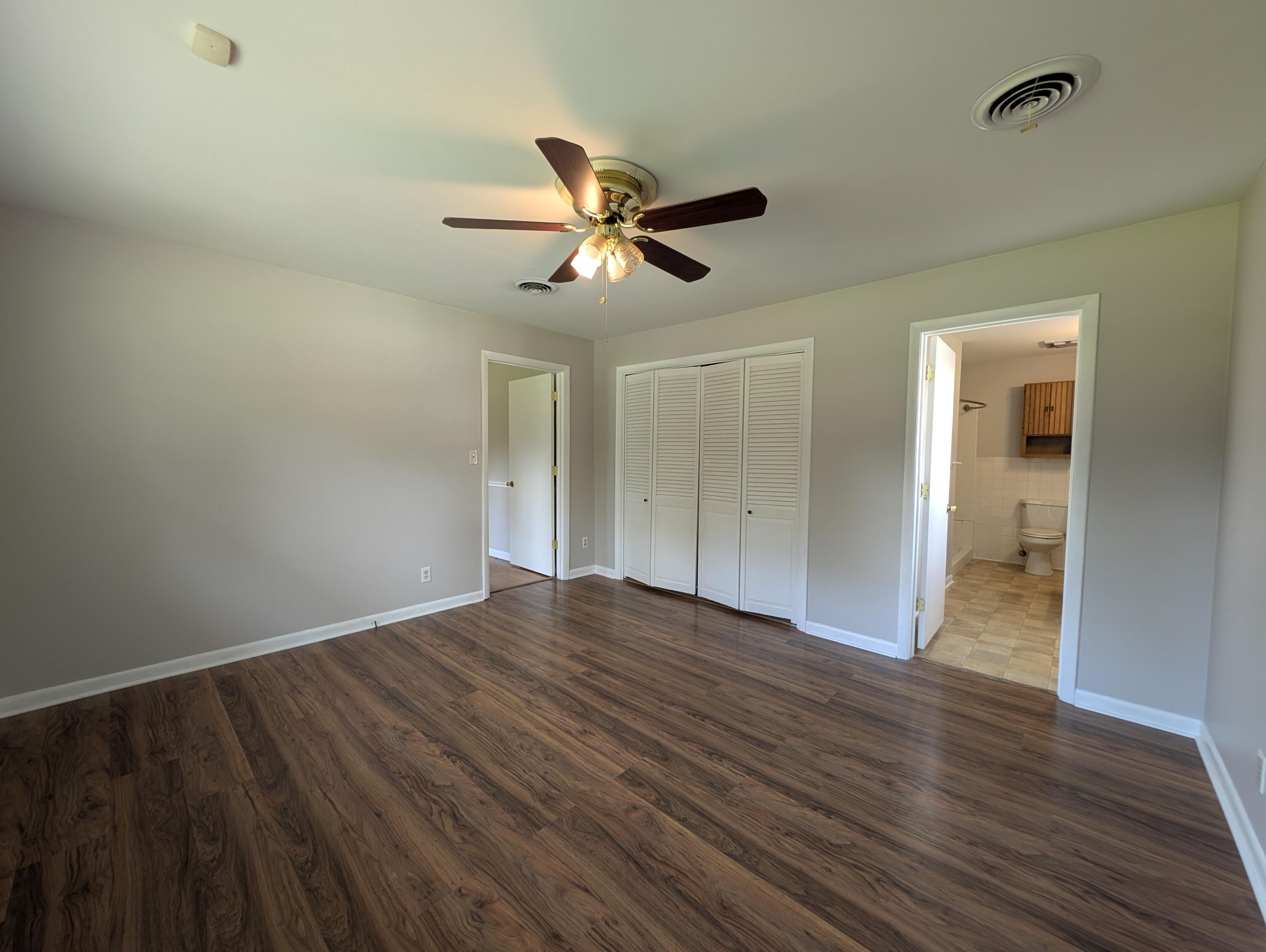 126 Lakeview Drive Property Photo 8
