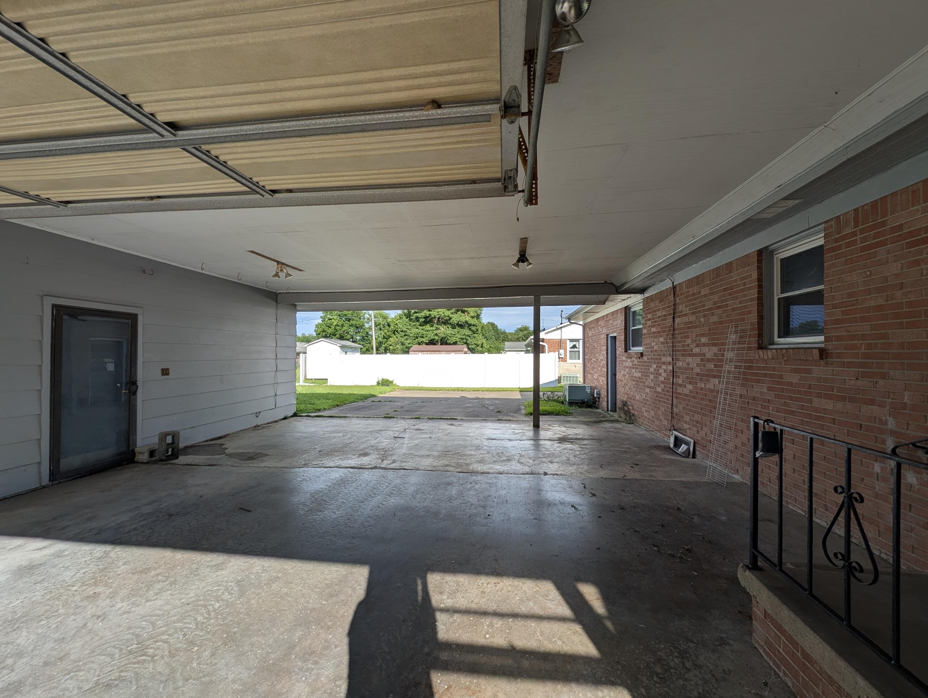 126 Lakeview Drive Property Photo 17
