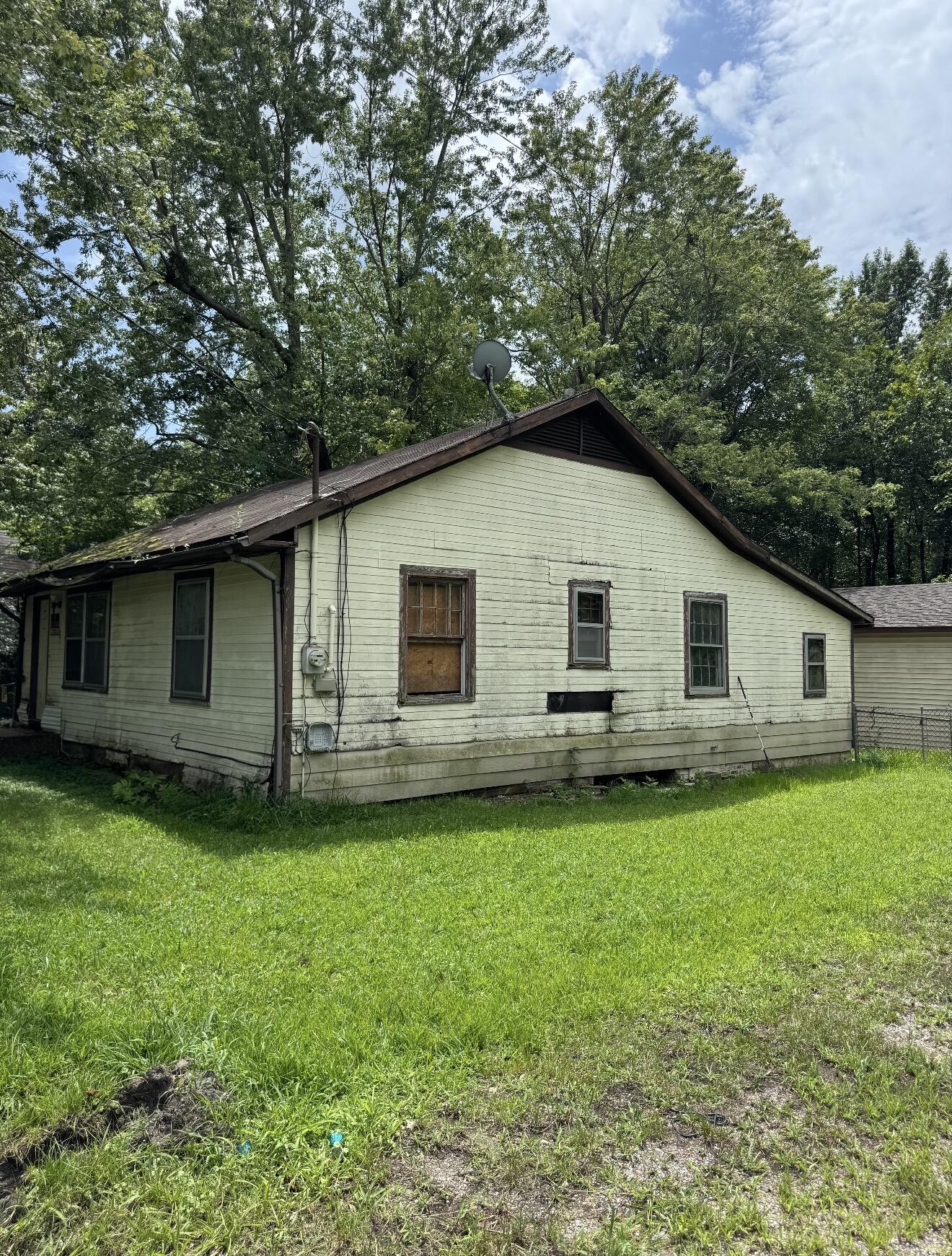 1601 Alexander Avenue Property Photo 2