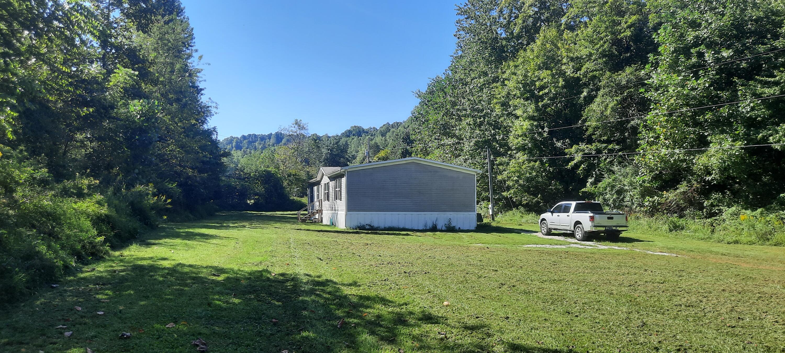 15 Renee Lane Property Photo 27