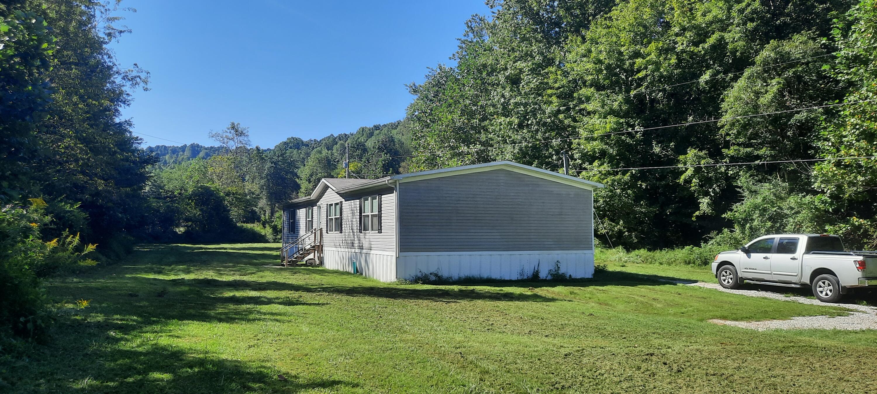15 Renee Lane Property Photo 28