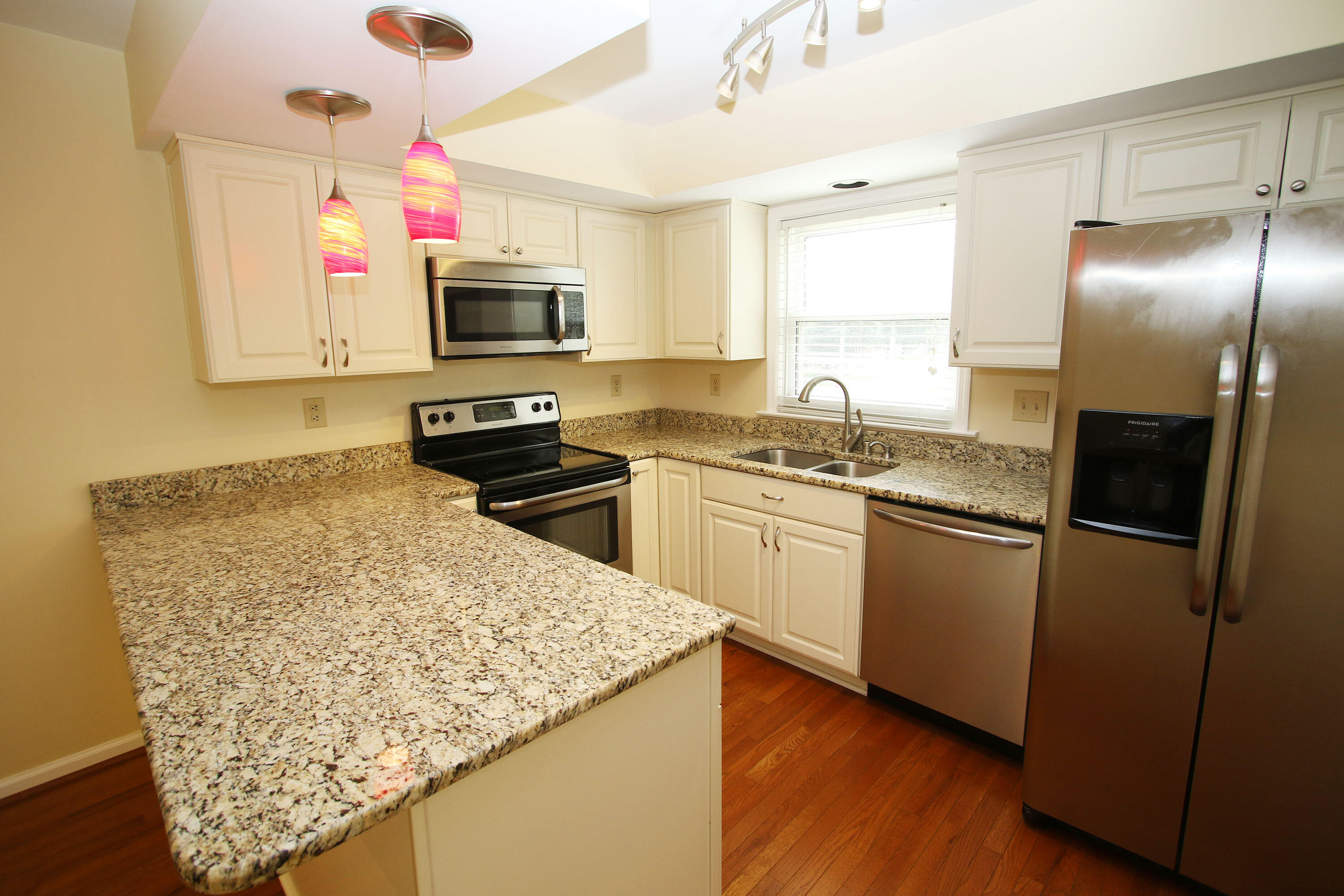 388 Cromwell Way Property Photo 11