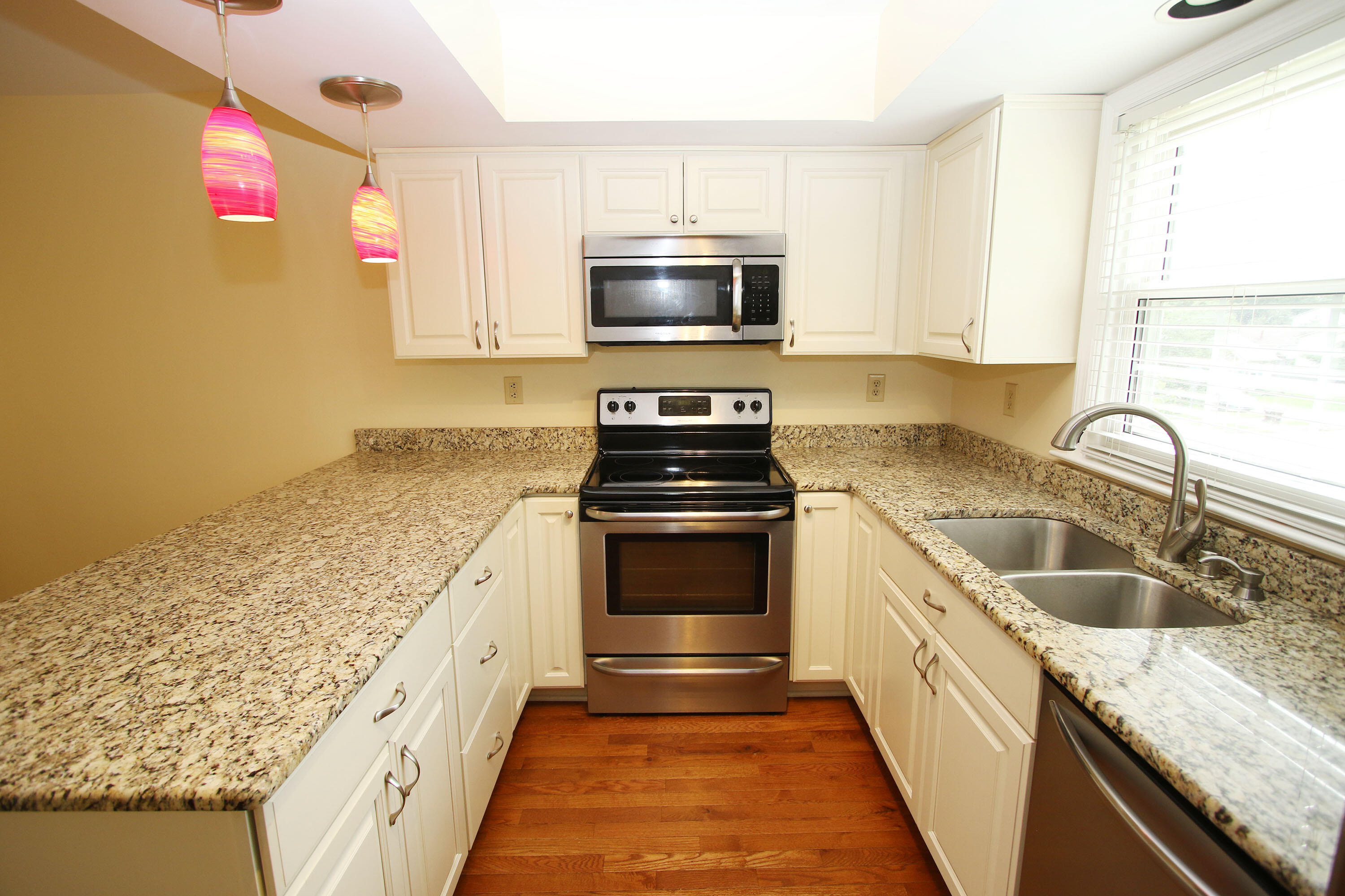 388 Cromwell Way Property Photo 12