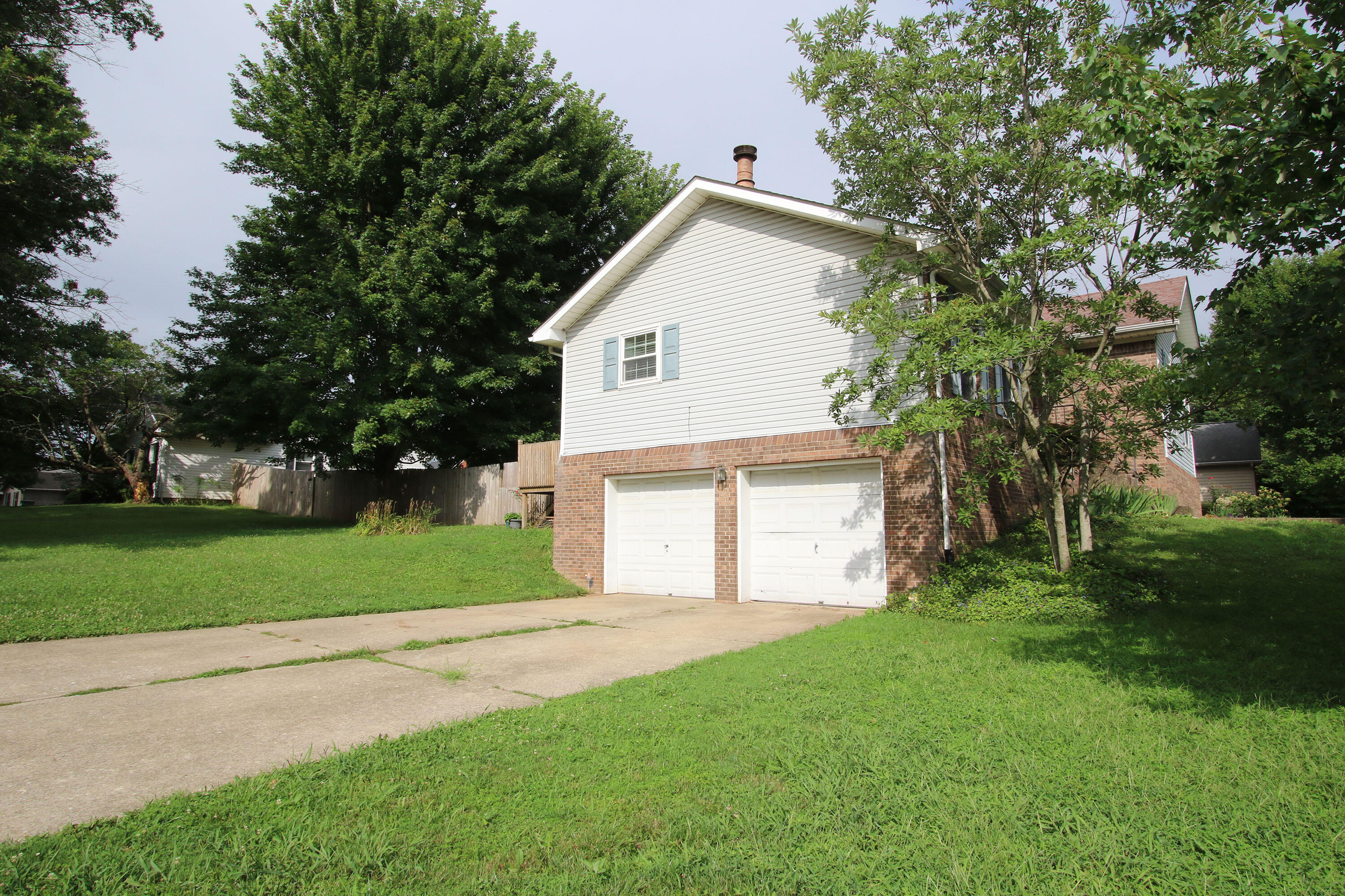 388 Cromwell Way Property Photo 39