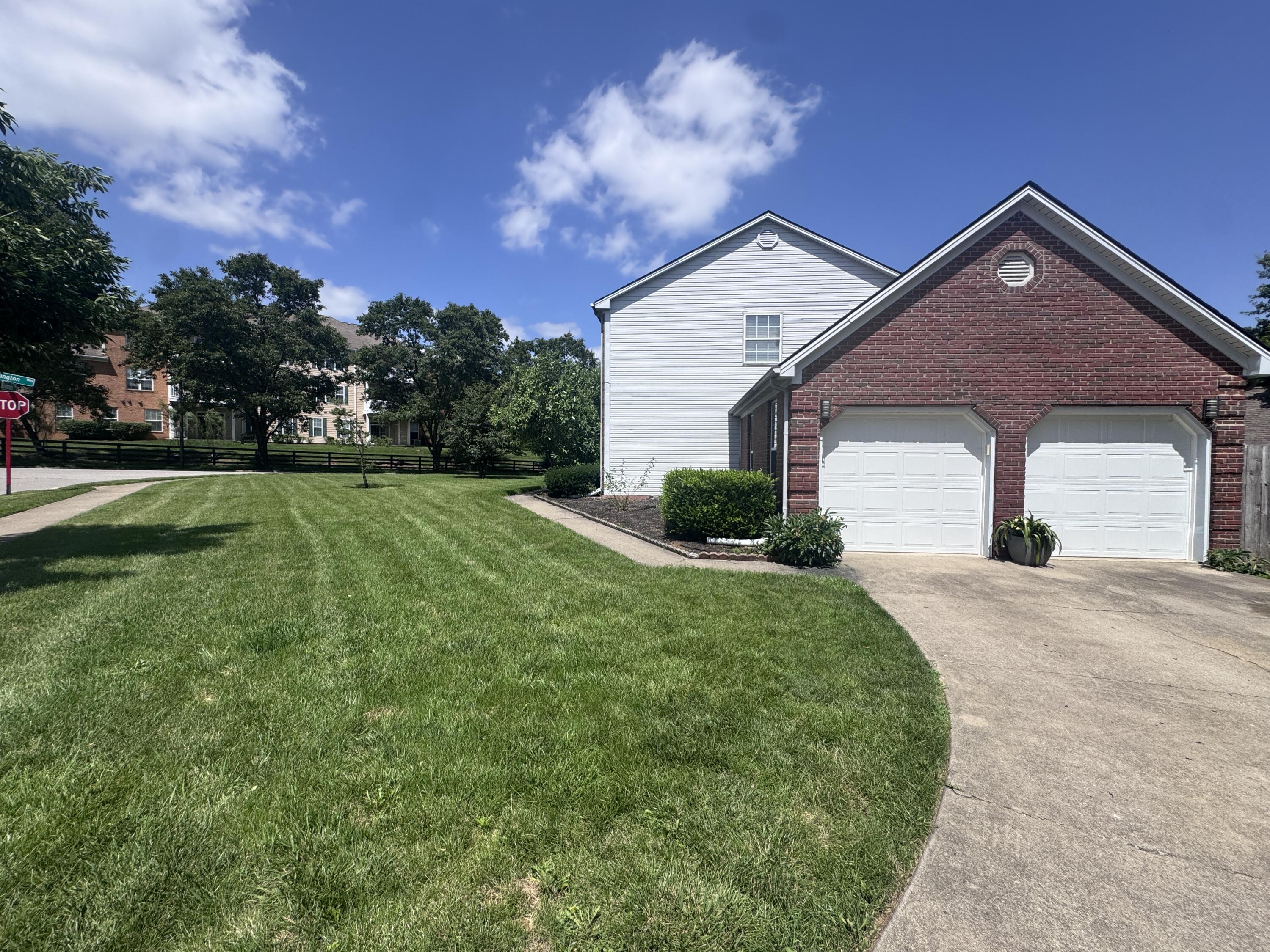 3644 Gladman Way Property Photo 4