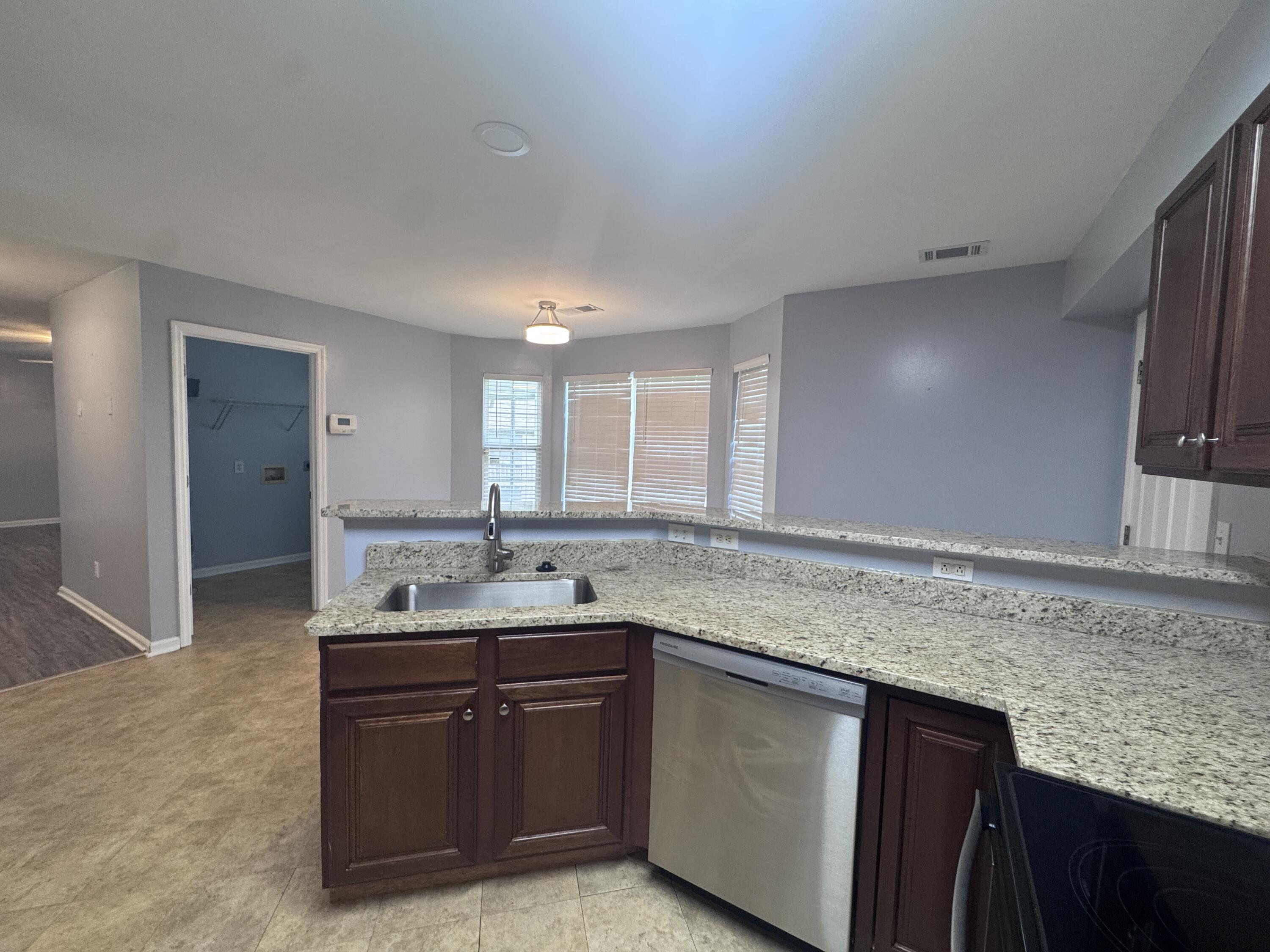 3644 Gladman Way Property Photo 20