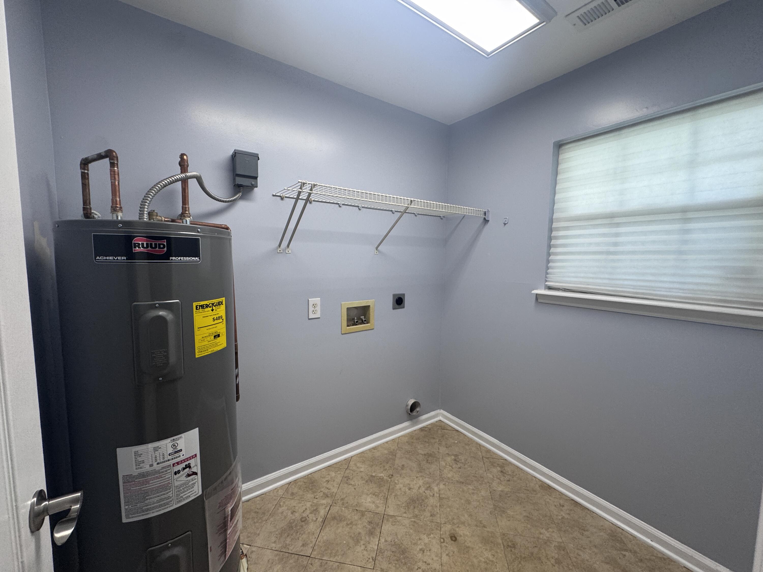 3644 Gladman Way Property Photo 21