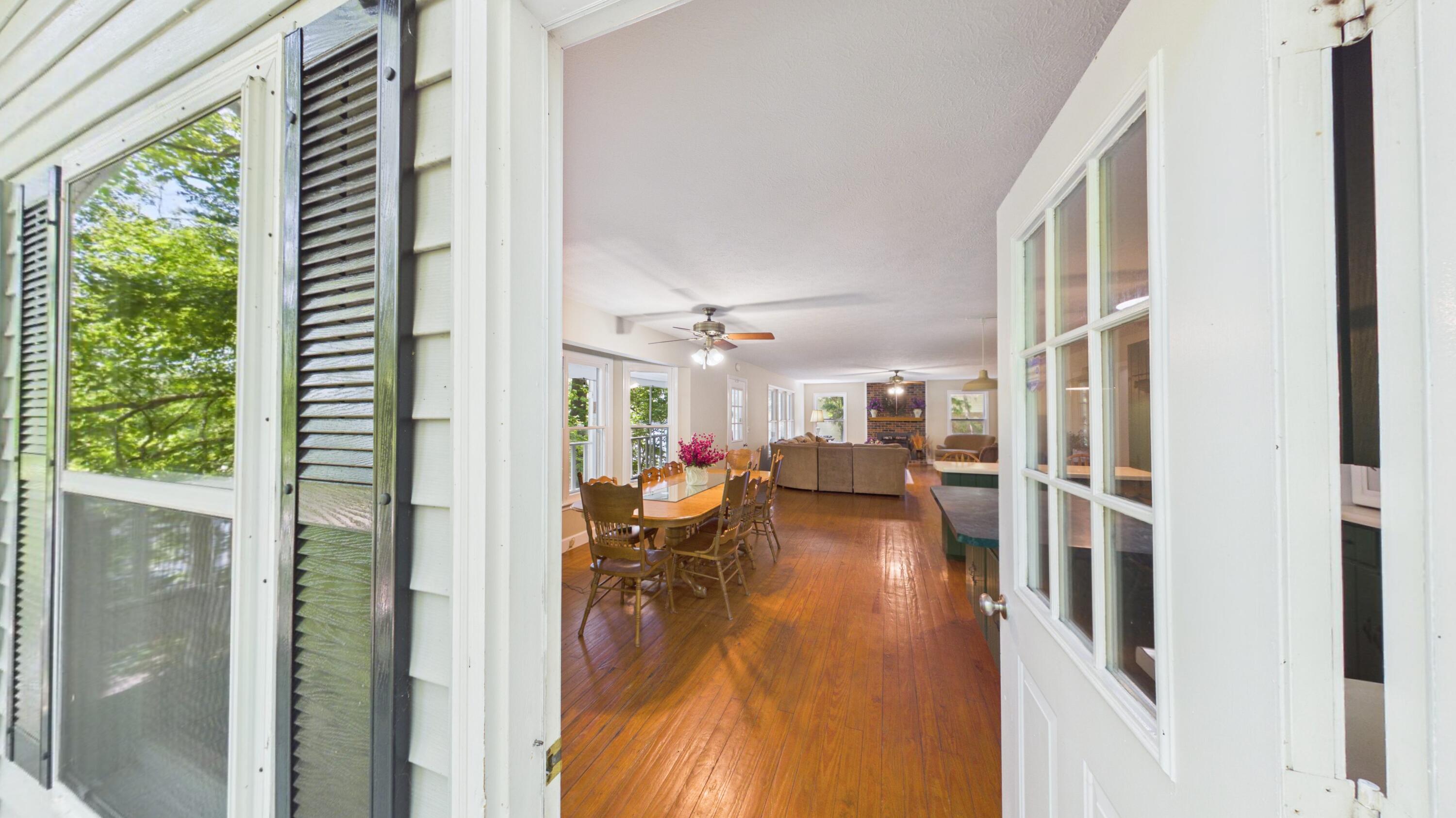 537 Algonquin Road Property Photo 6