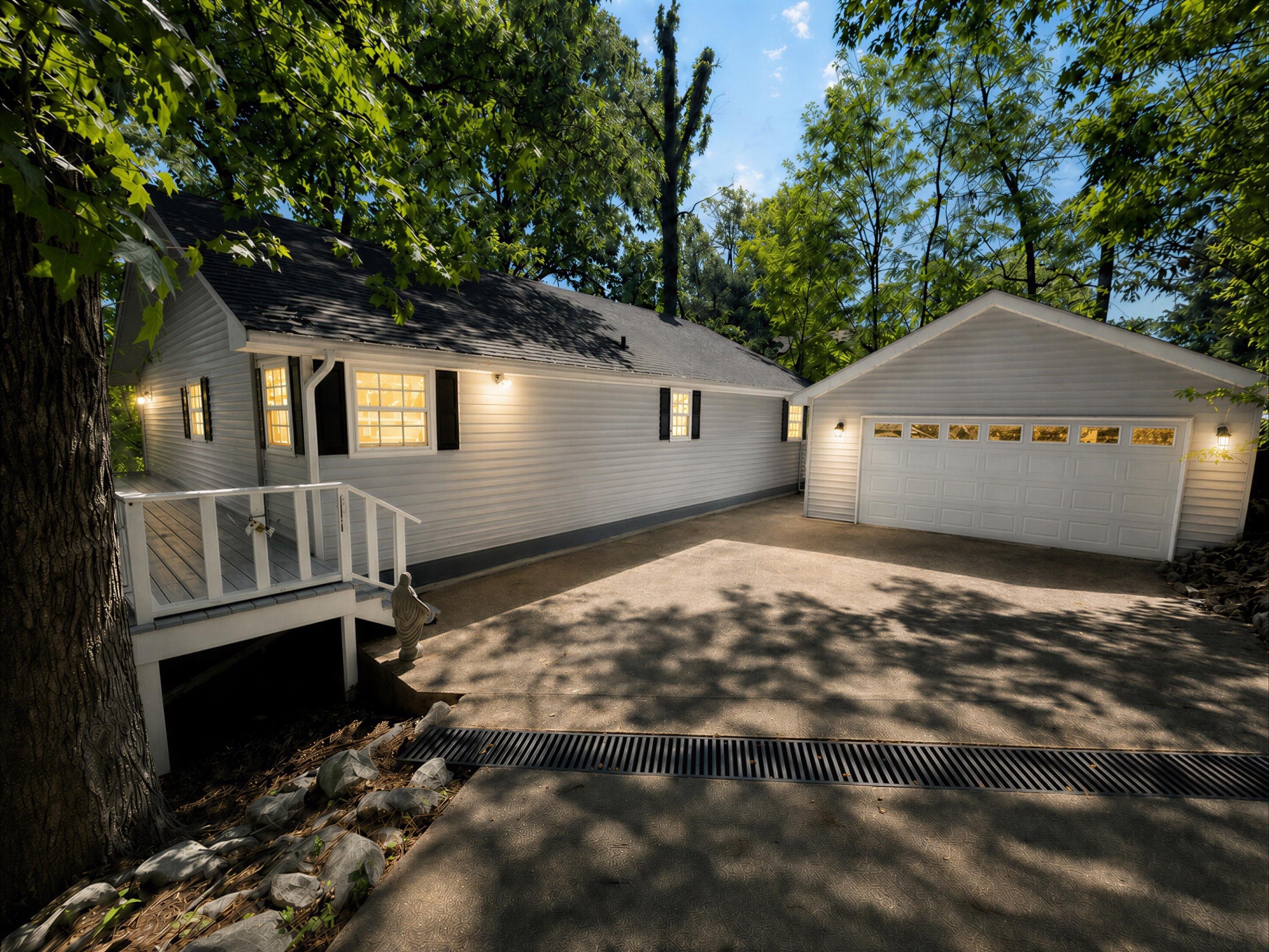 537 Algonquin Road Property Photo 54