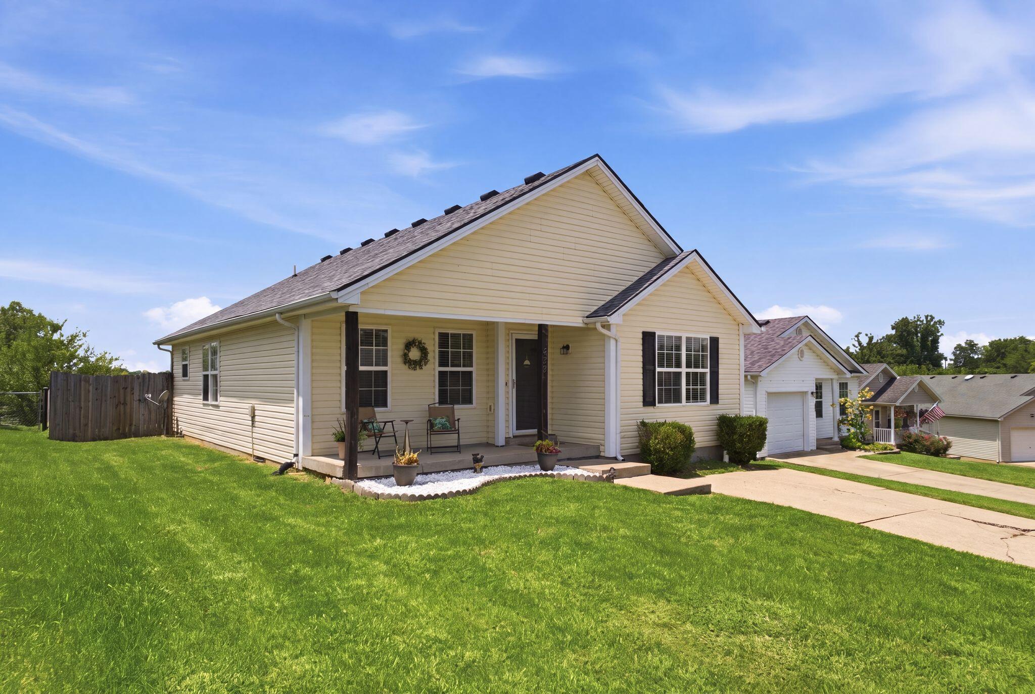 232 Harrods Trace Property Photo 4