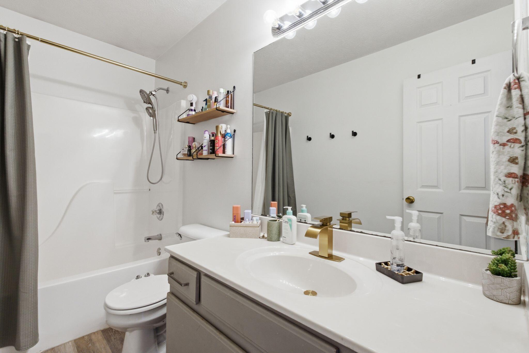 232 Harrods Trace Property Photo 25