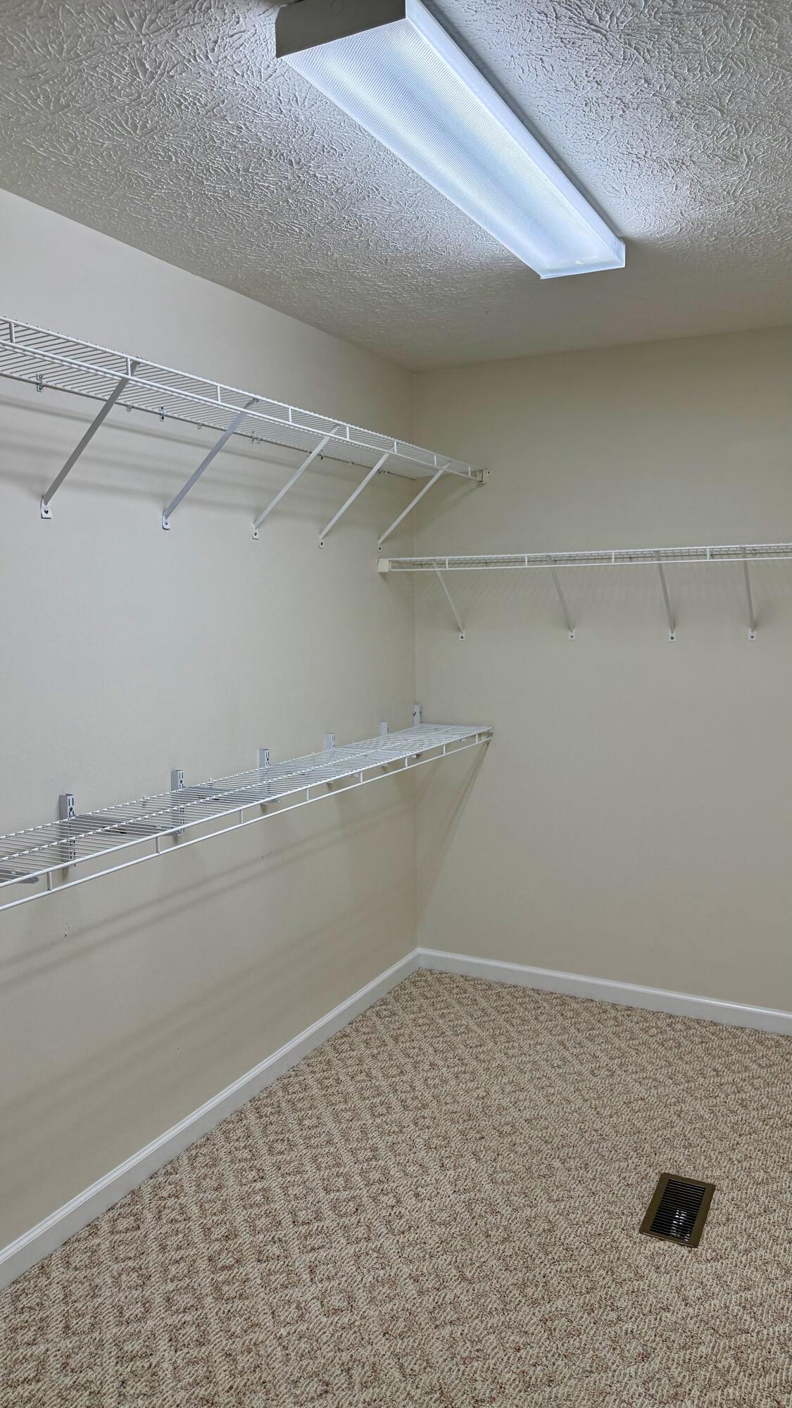 771 Cliffside Drive Property Photo 27